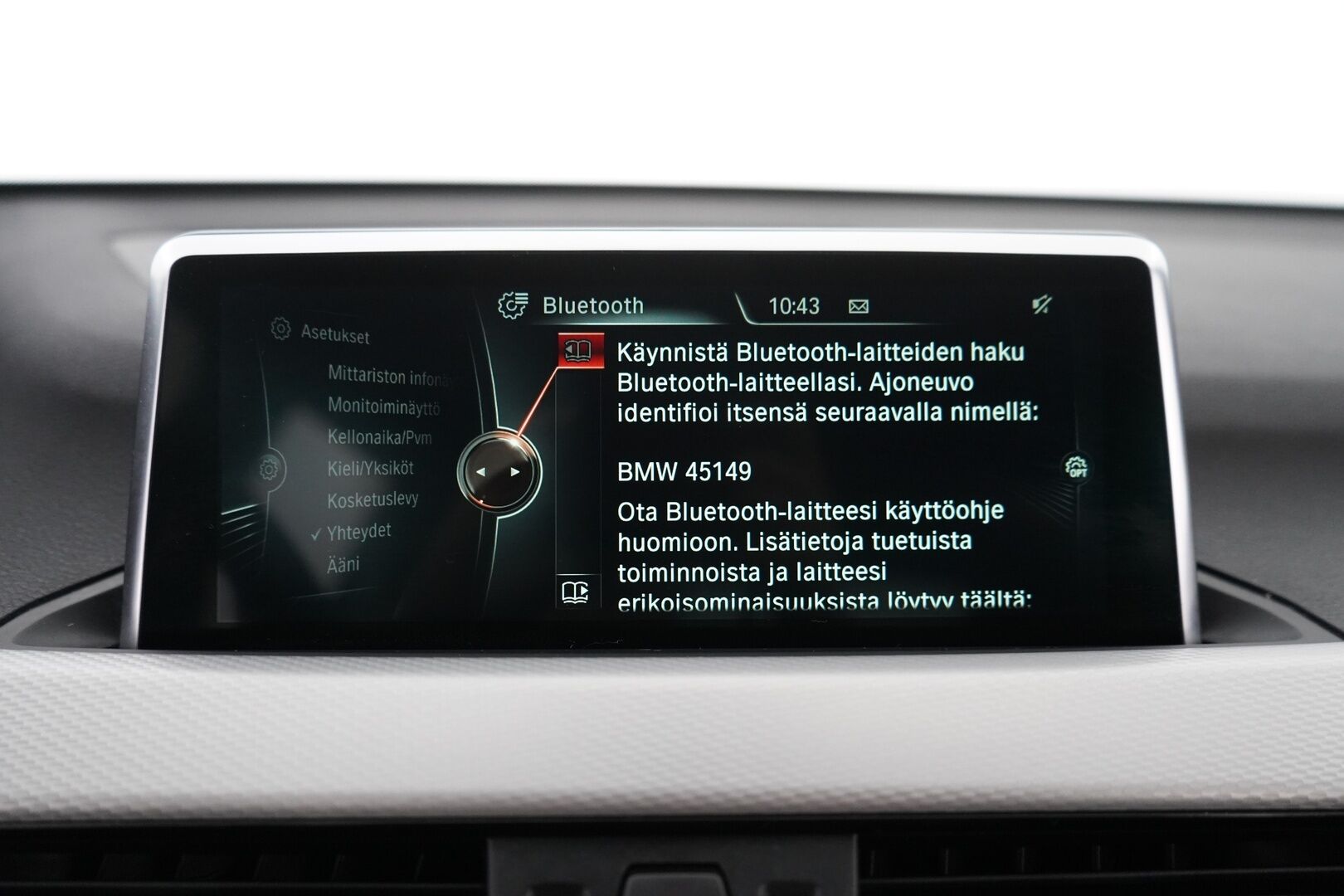 BMW X1 2015 F48 xDrive25d A Business M Sport * Vakkari / HUD / Kamera / Navi / Lohko * - M-sport ulko- ja sisäpaketti / Shadowline / Juuri huollettu / Supervarusteet