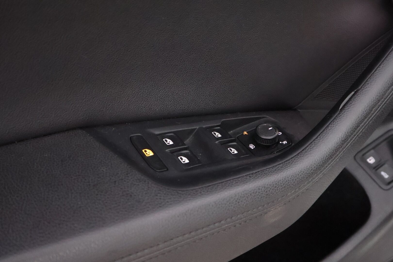 VOLKSWAGEN PASSAT 2016 Variant GTE Plug-In Hybrid 160 kW DSG-automaatti - YritysOutlet - Myydään vain yrityksille - - YritysOutlet - Myydään vain yrityksille