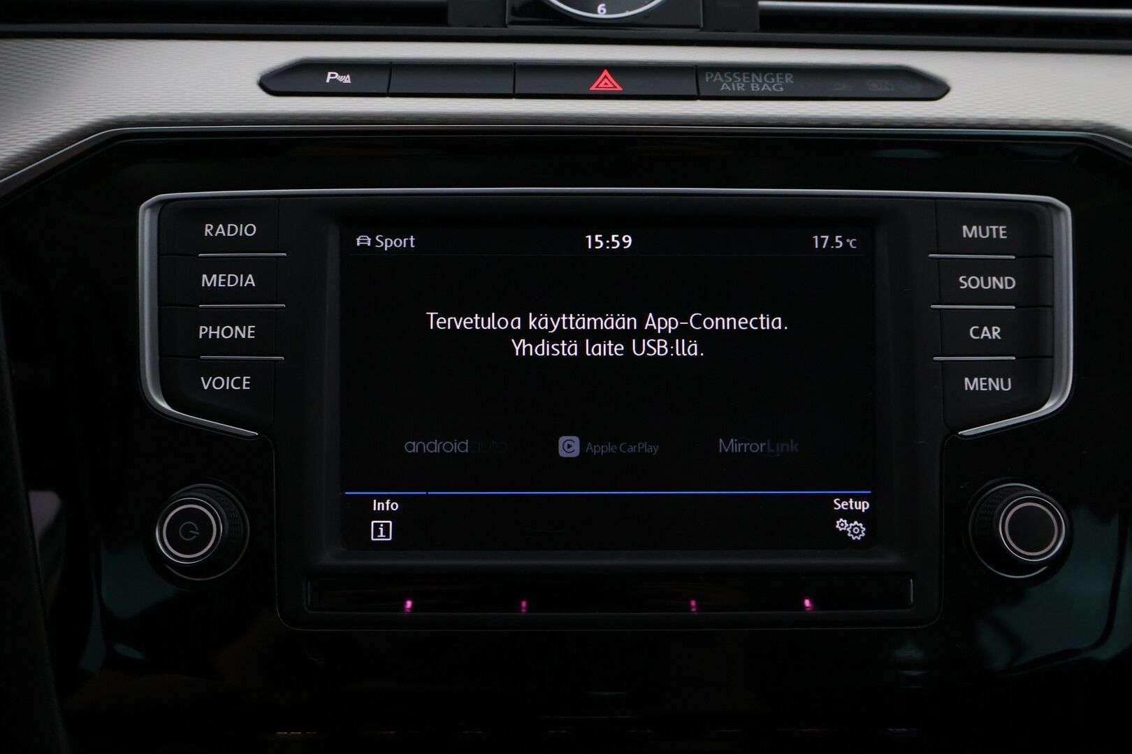 VOLKSWAGEN PASSAT 2016 Variant GTE Plug-In Hybrid 160 kW DSG-automaatti - YritysOutlet - Myydään vain yrityksille - - YritysOutlet - Myydään vain yrityksille