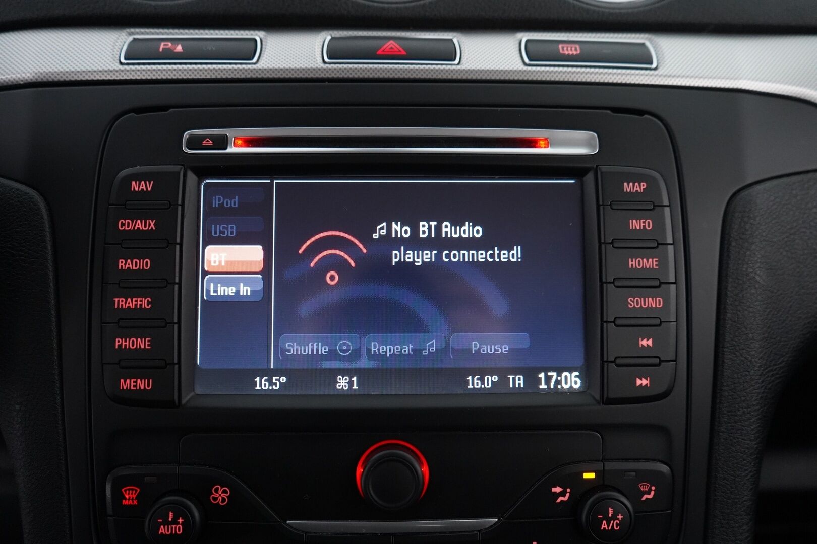 Ford S-Max 2015 2,0 TDCi 140 hv Trend M6 5-ovinen - 7 Paikkainen | Vakkari | Lohko | Tutkat | Hyvät huollot | Kahdet renkaat alumiinivantein - KORKO VAIN 3,99 %
