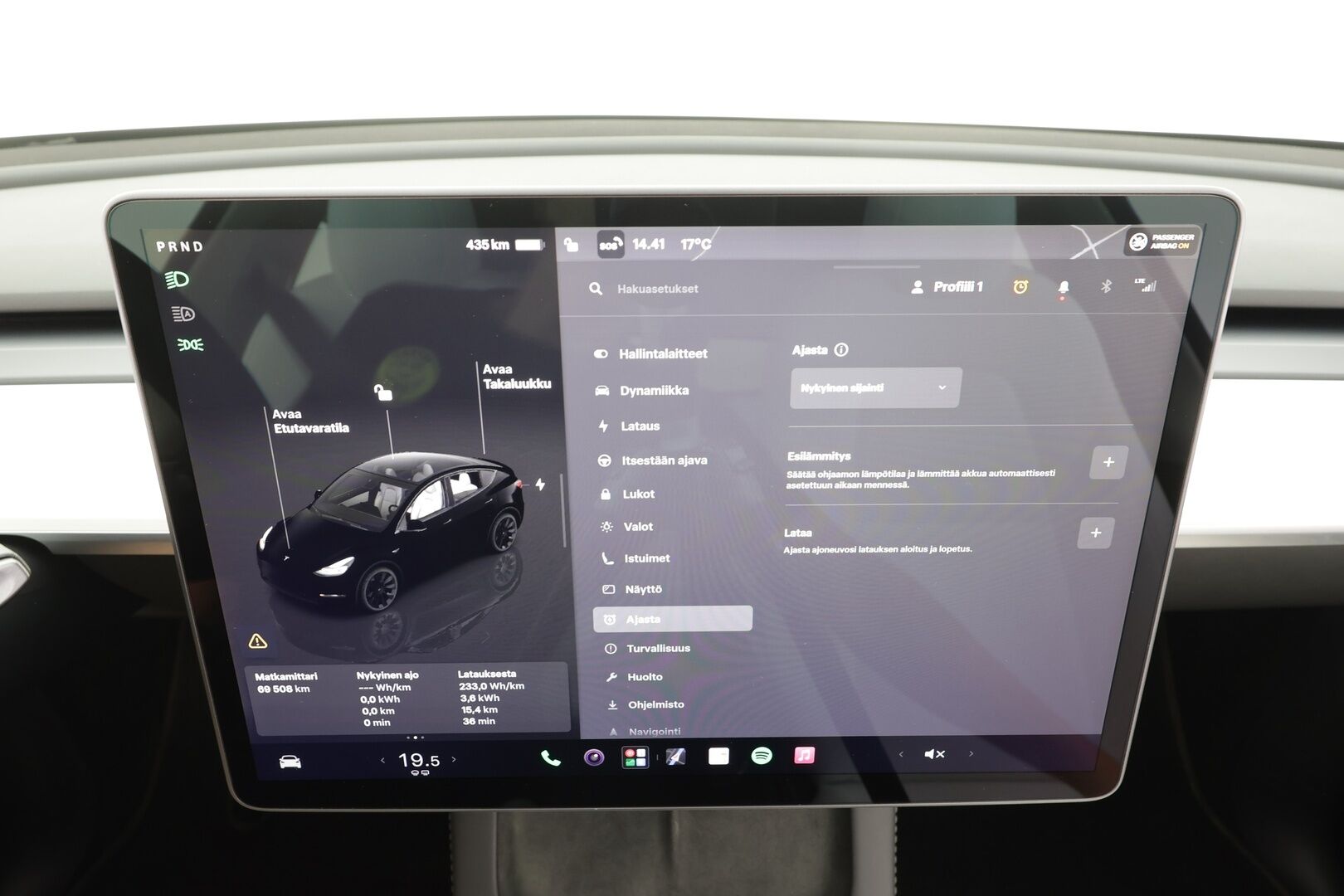 Tesla Model Y 2022 Long Range - | ILP | Koukku | Lasikatto | ACC | Matrix-LED | Muistipenkki | Premium Audio | Navi | Kaistavahti | Keyless | 1-om Suomi-auto  2x Latauskaapelit | Kahdet renkaat |