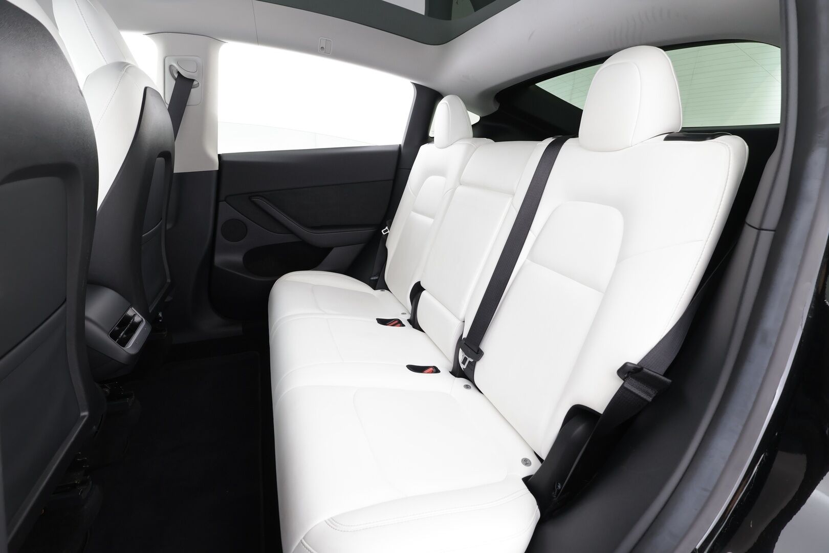 Tesla Model Y 2022 Long Range - | ILP | Koukku | Lasikatto | ACC | Matrix-LED | Muistipenkki | Premium Audio | Navi | Kaistavahti | Keyless | 1-om Suomi-auto  2x Latauskaapelit | Kahdet renkaat |