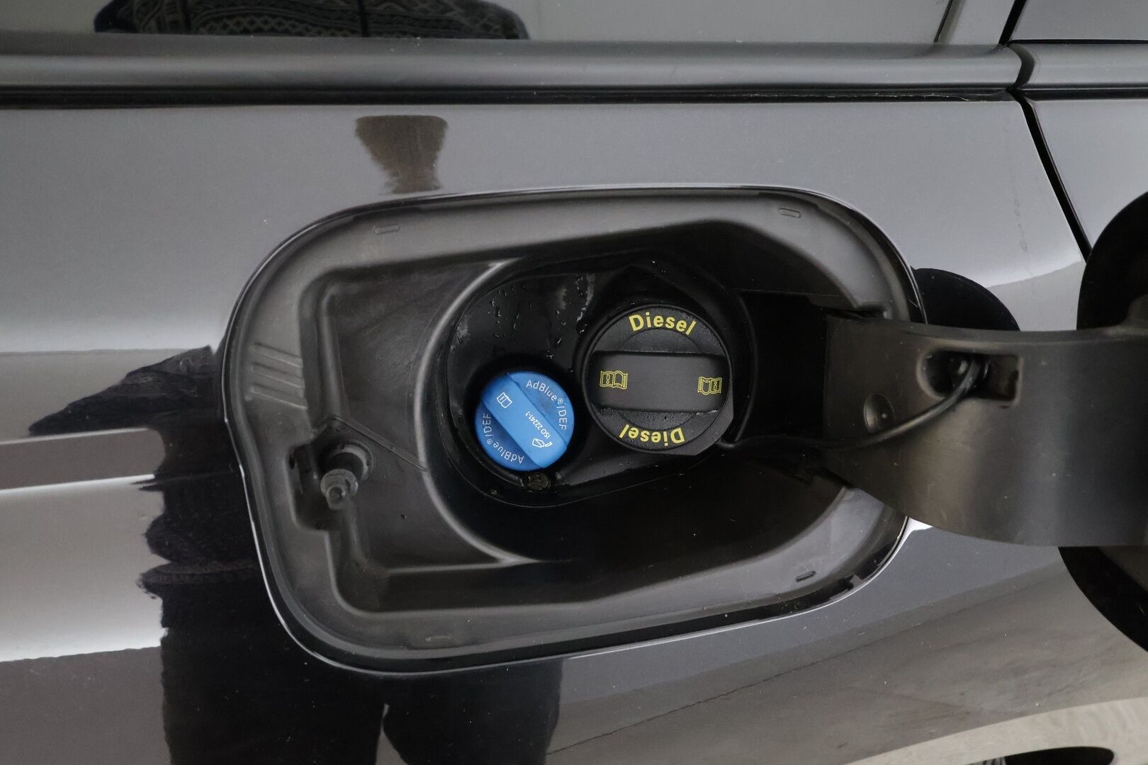 Skoda Octavia 2021 Combi 2,0 TDI 150 Style DSG * ACC / P.kamera / Matrix LED / Webasto / Navi / KeylessGo / Sähköluukku * - 1.Om Suomi-auto / Kahdet renkaat aluvanteilla 