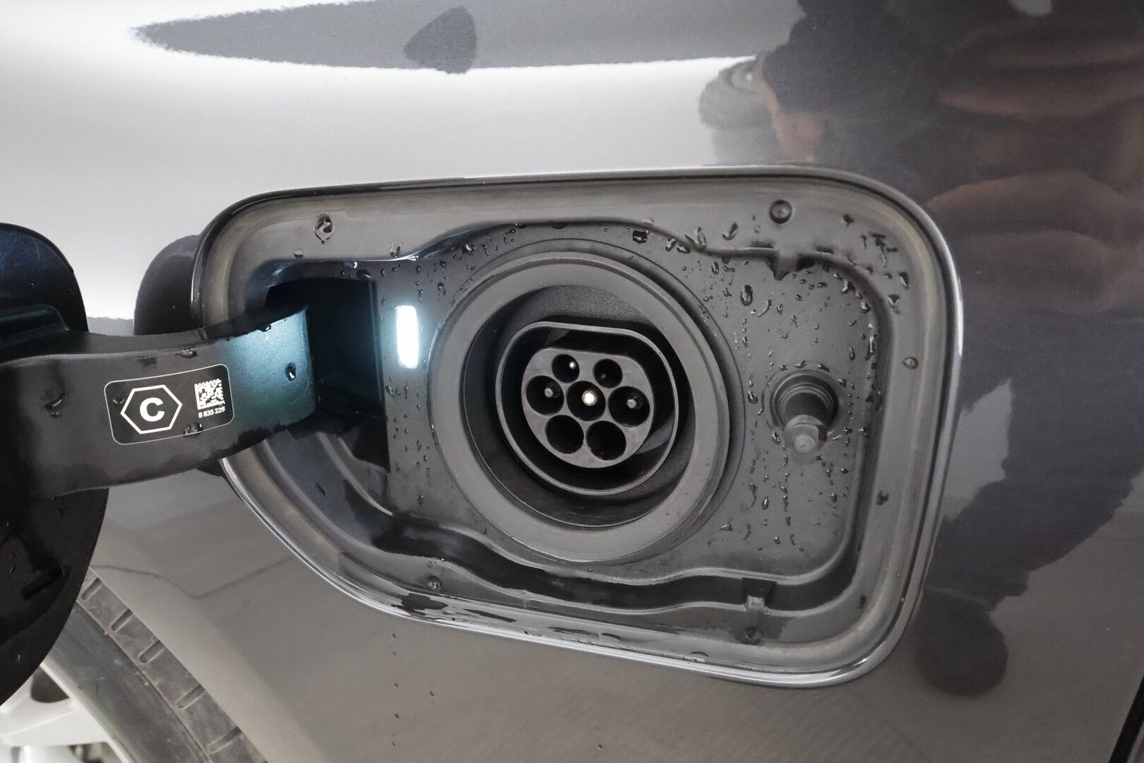 BMW 530 2022 G31 Touring 530e xDrive A Charged Edition * ACC / Akkukäyttöinen lisälämmitin / Osasähköt / P.Kamera / Comfort access * - 1.Om Suomi-auto / Kahdet Renkaat - HULLUT AVAJAISHULINAT KORKOTARJOUS 3,29 %