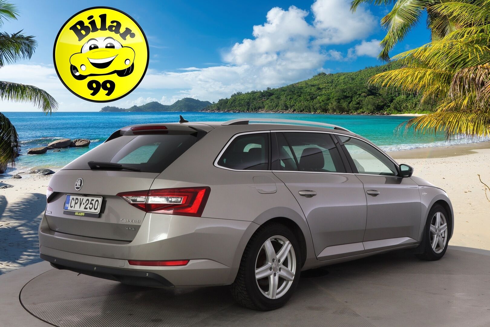 Skoda Superb 2017 Combi 2,0 TDI 190 4x4 L&K DSG Autom - L&K / Pa-lämmitin / Sähköpenkit - kuskinpenkki muistilla / Hyvät talvirenkaat/ Siisti!