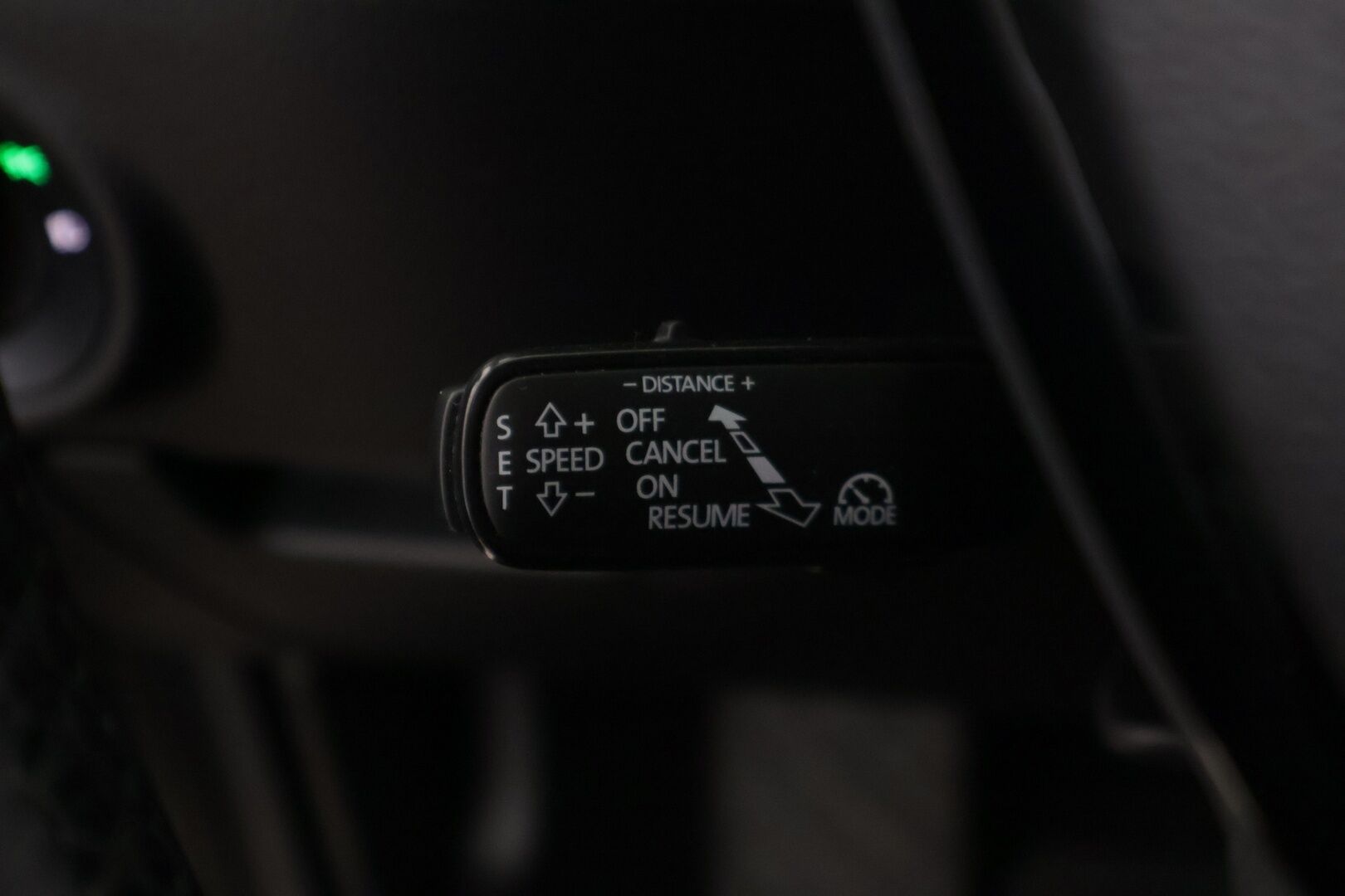 Skoda Superb 2017 Combi 2,0 TDI 190 4x4 L&K DSG Autom - L&K / Pa-lämmitin / Sähköpenkit - kuskinpenkki muistilla / Hyvät talvirenkaat/ Siisti!