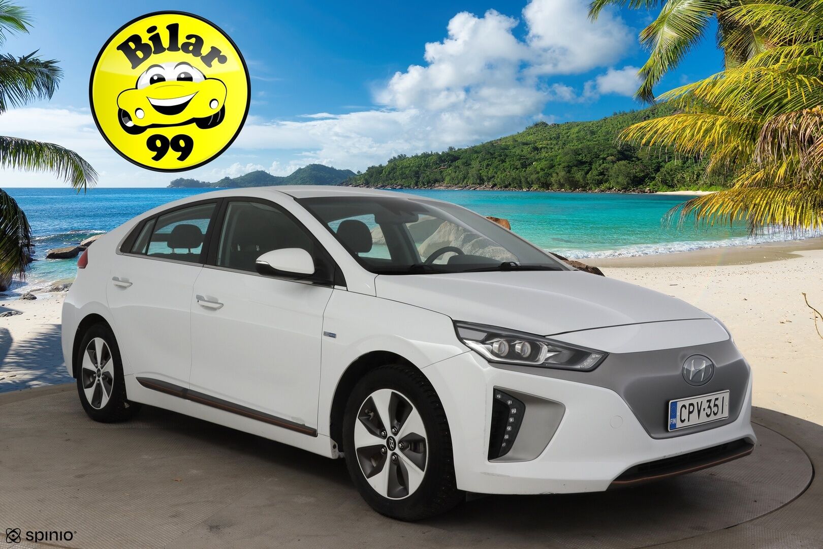 Hyundai IONIQ ELECTRIC 2019 Style * Adapt.Vakkari / P-Kamera / Ilmalämpöpumppu / Keyless / AppleCarPlay * - 2x Renkaat & Vanteet / Juuri katsastettu!