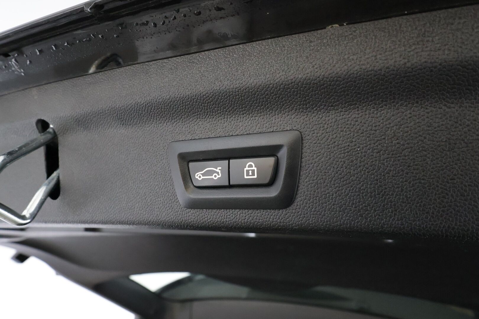 Mini Countryman 2019 Cooper SE ALL4 Maximise * ACC / LED / P.Kamera / Sportnahat / Navi / HUD / H&K / Keyless* - 2x Latauskaapelit / Kahdet renkaat / Merkkihuollettu - HULLUT JOULUT KORKOTARJOUS 2,49% 