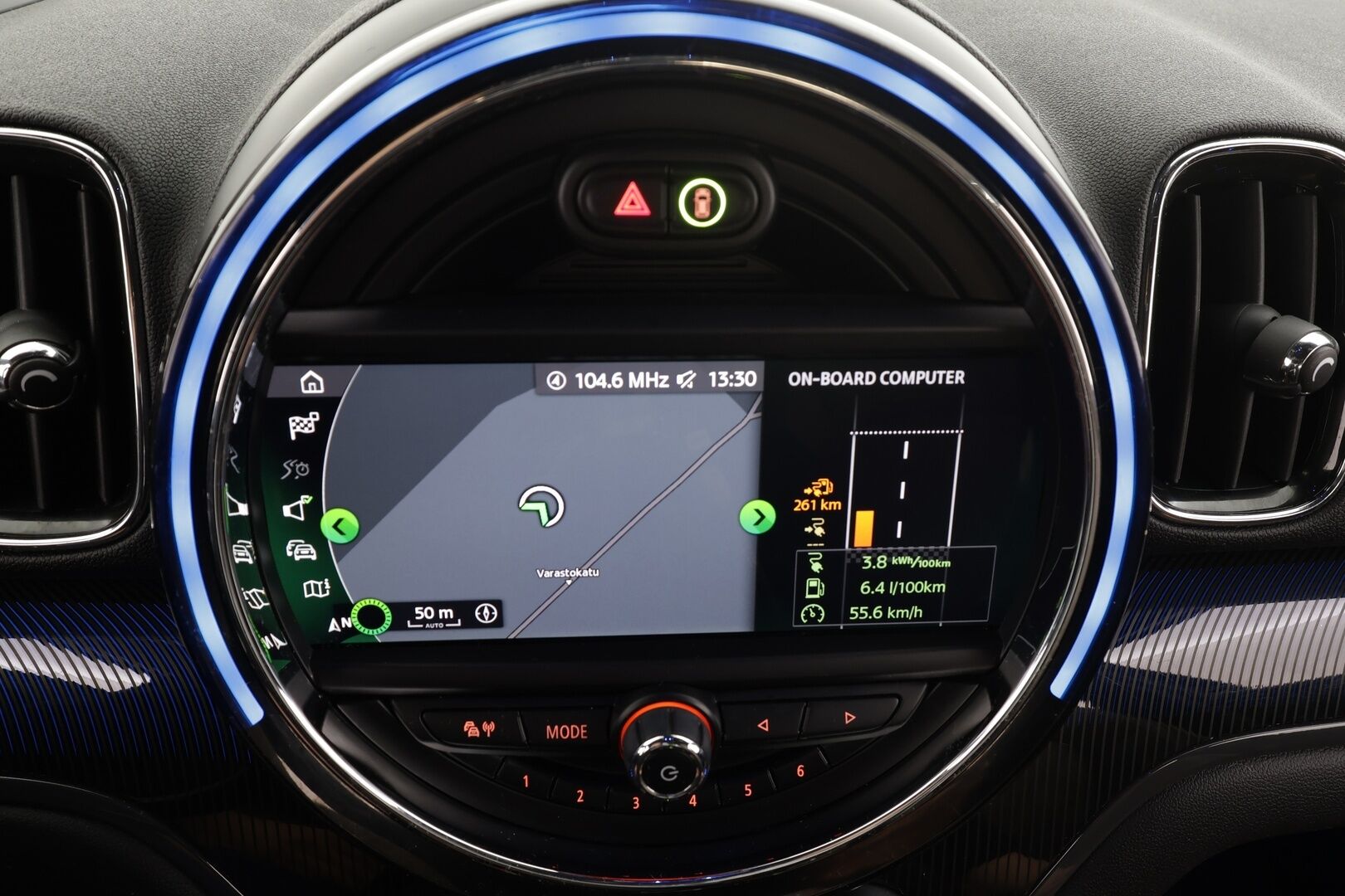 Mini Countryman 2019 Cooper SE ALL4 Maximise * ACC / LED / P.Kamera / Sportnahat / Navi / HUD / H&K / Keyless* - 2x Latauskaapelit / Kahdet renkaat / Merkkihuollettu - HULLUT JOULUT KORKOTARJOUS 2,49% 