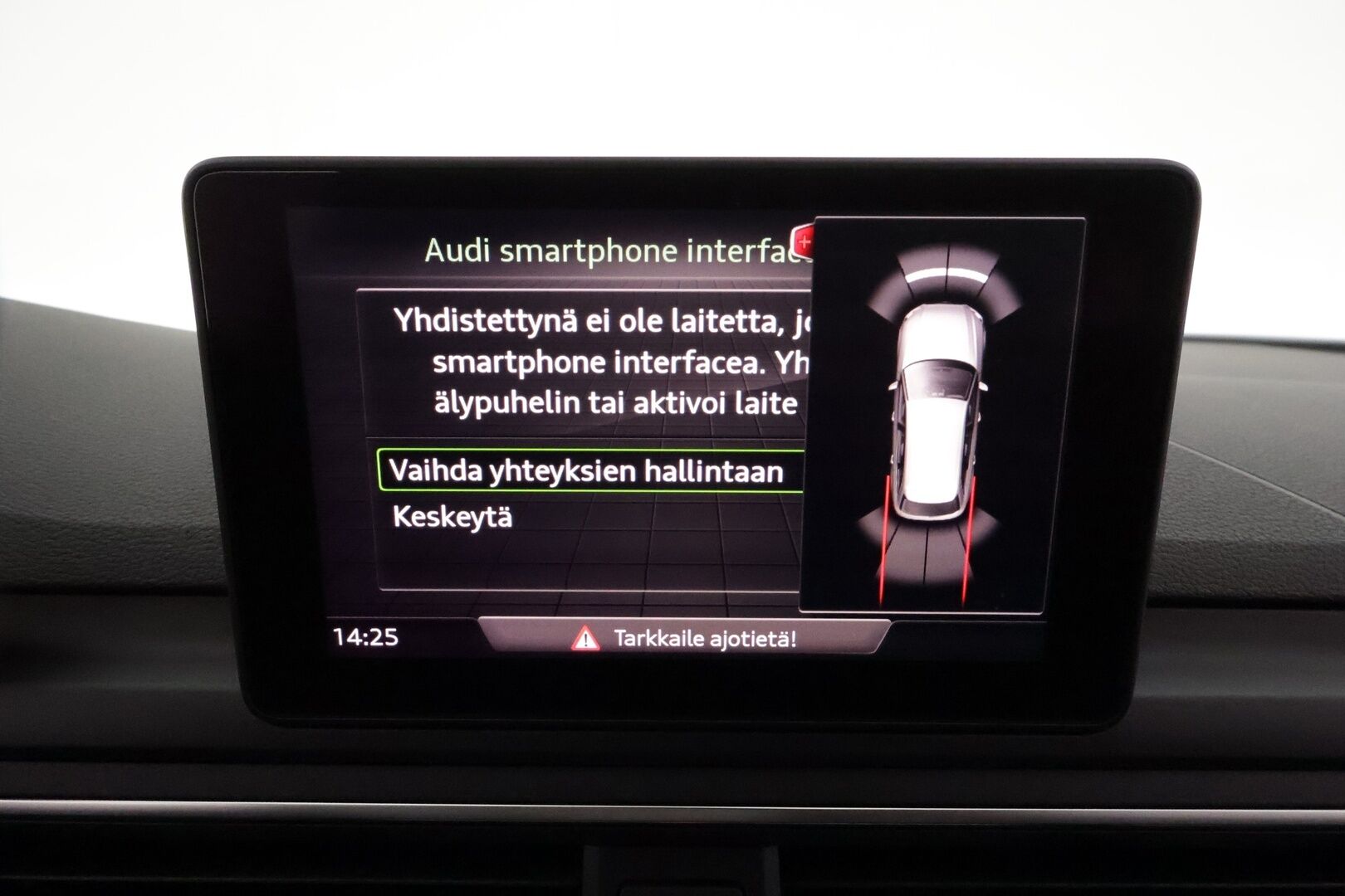 Audi A4 2018 Avant Business 2,0 TDI 140 kW quattro S tronic * Webasto / Adapt.Vakkari / Koukku / Sporttipenkit / LED / Peruutustutkat - Kahdet renkaat aluvanteilla / Jakopää hiljattain tehty / Huippusiisti! - HULLU BLACKWEEK KORKOTARJOUS 2,49%
