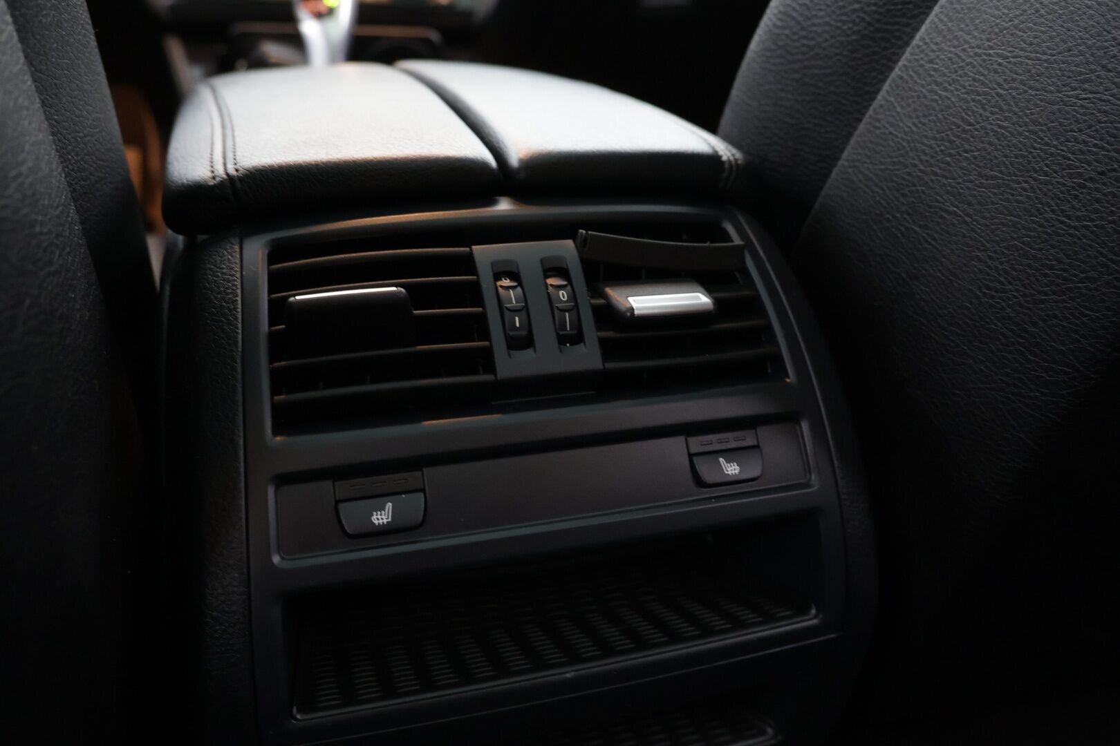 BMW 535 2012 TwinPower Turbo Sport A xDrive F11 Touring M-Sport look// ACC/ Panoraama katto/ Sähköpenkit muistilla