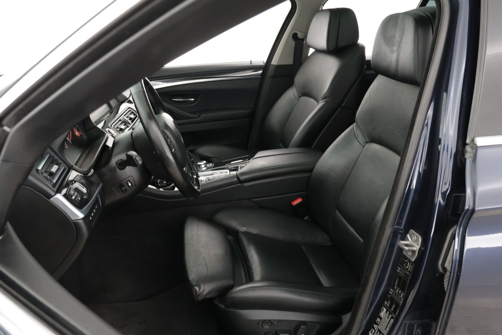 BMW 535 2012 TwinPower Turbo Sport A xDrive F11 Touring M-Sport look// ACC/ Panoraama katto/ Sähköpenkit muistilla