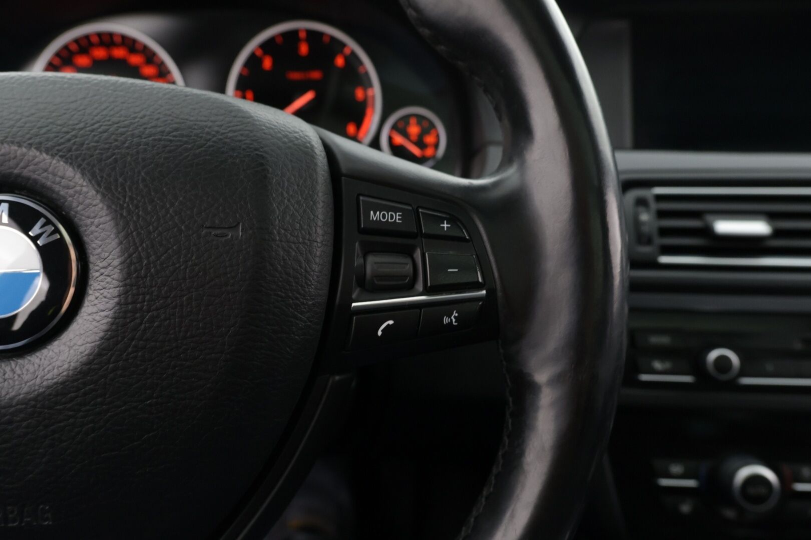 BMW 535 2012 TwinPower Turbo Sport A xDrive F11 Touring M-Sport look// ACC/ Panoraama katto/ Sähköpenkit muistilla