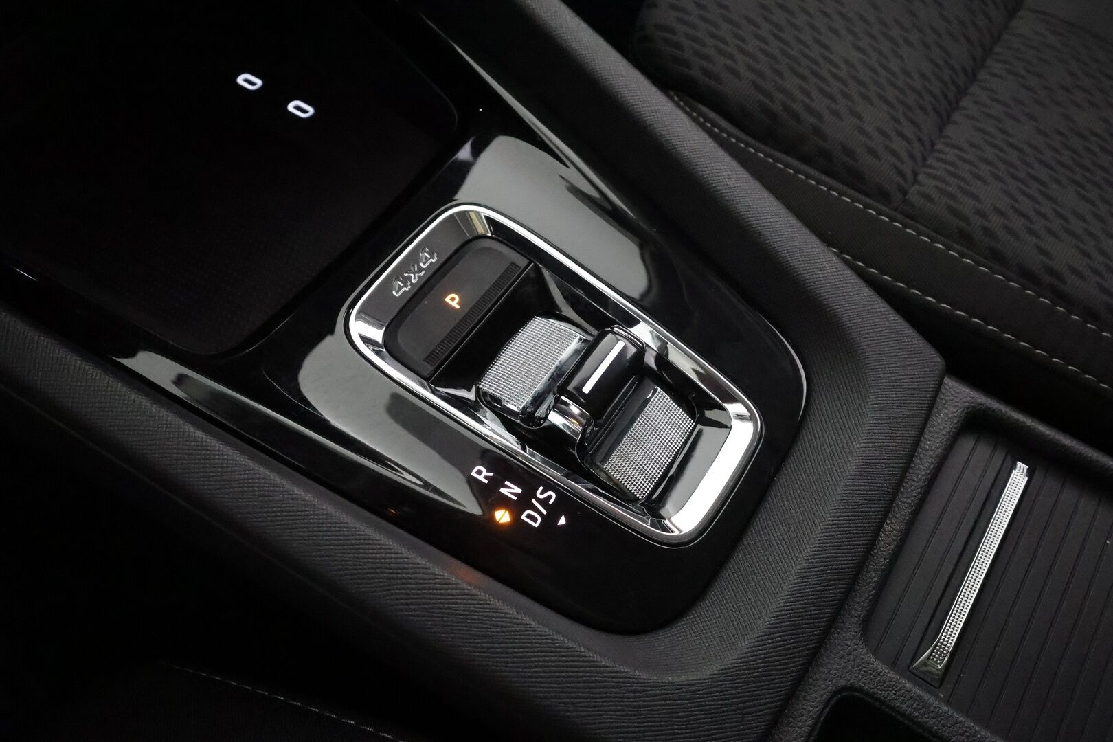 Skoda Octavia 2021 Combi 2.0 TDI 150 4x4 Style DSG * ACC / P.kamera / Matrix LED / Koukku / Webasto / Keyless / Navi * - 1.Om Suomi-auto / Kahdet renkaat aluvanteilla 