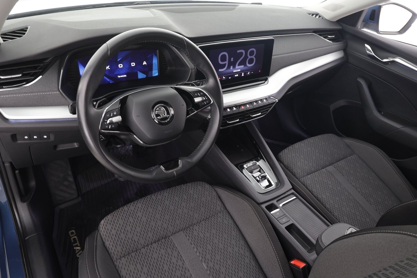 Skoda Octavia 2021 Combi 2.0 TDI 150 4x4 Style DSG * ACC / P.kamera / Matrix LED / Koukku / Webasto / Keyless / Navi * - 1.Om Suomi-auto / Kahdet renkaat aluvanteilla 