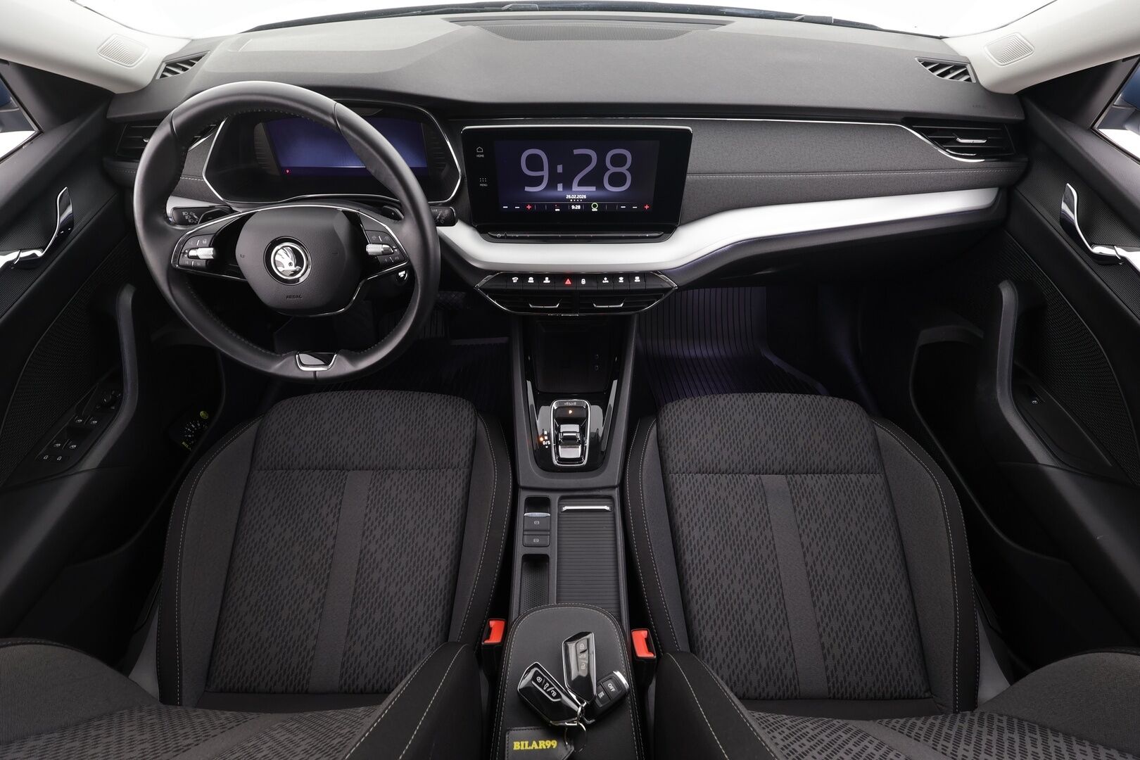 Skoda Octavia 2021 Combi 2.0 TDI 150 4x4 Style DSG * ACC / P.kamera / Matrix LED / Koukku / Webasto / Keyless / Navi * - 1.Om Suomi-auto / Kahdet renkaat aluvanteilla 