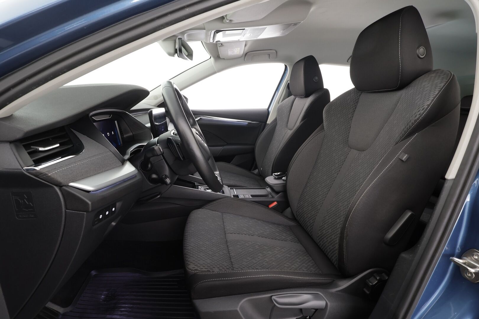 Skoda Octavia 2021 Combi 2.0 TDI 150 4x4 Style DSG - 1.Om Suomi-auto | ACC | P.kamera | Matrix LED | Koukku | Webasto | Keyless | NAVI