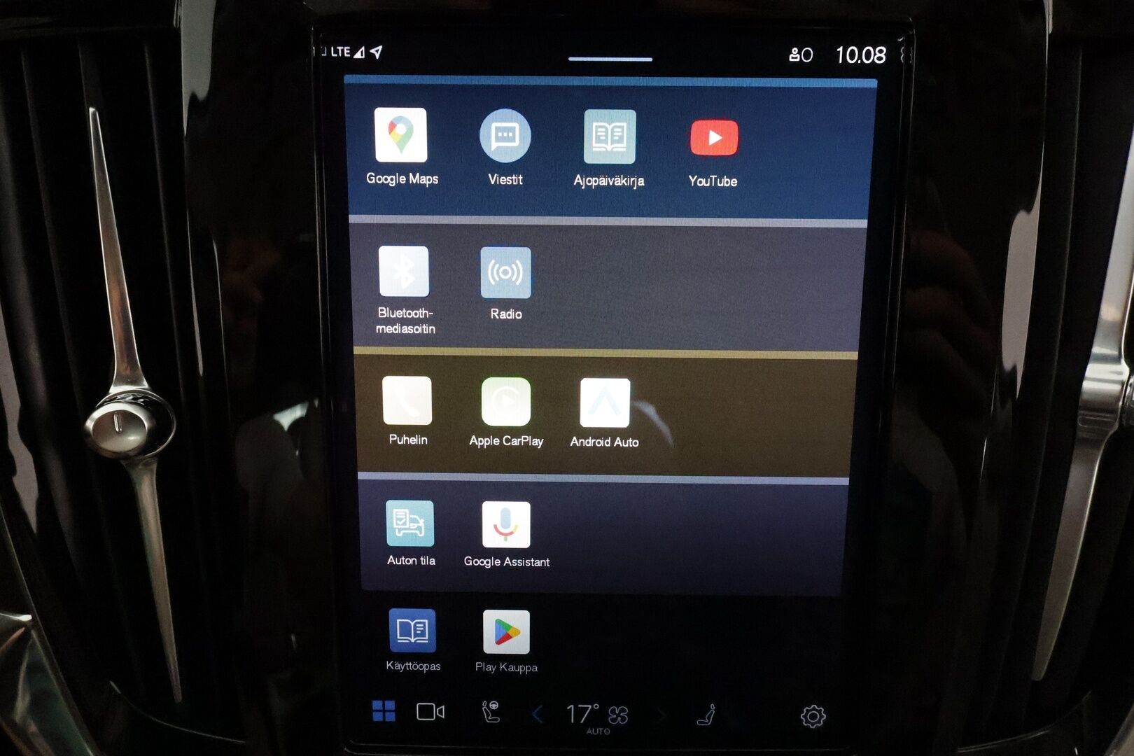 Volvo S90 2022 B5 AWD D-MHEV Business Inscription **Webasto / Koukku / ACC / H&K / Full-LED / P.kamera / Sporttinahat Muistilla** - 1-om Suomi-auto / Kahdet Renkaat