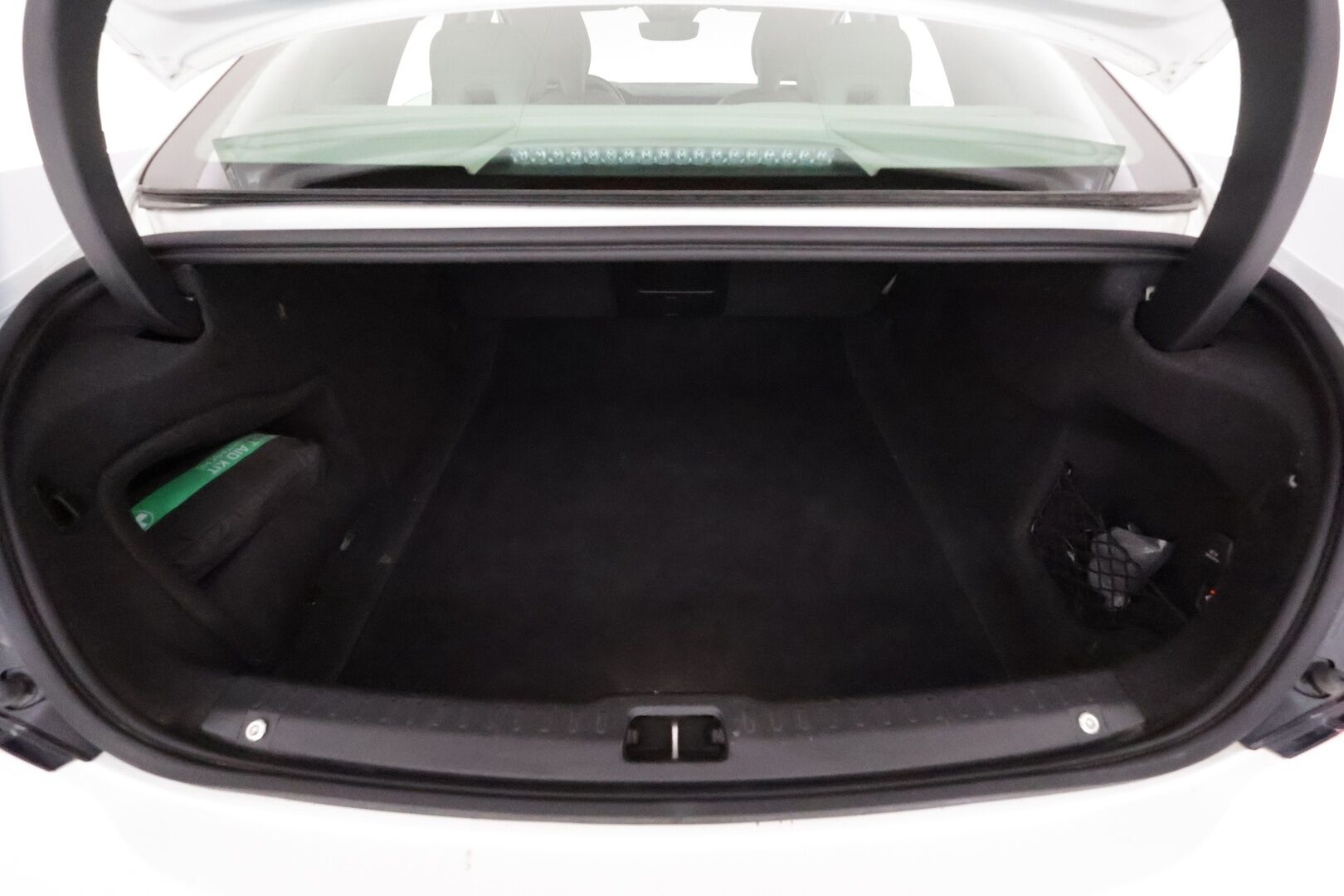 Volvo S90 2022 B5 AWD D-MHEV Business Inscription **Webasto / Koukku / ACC / H&K / Full-LED / P.kamera / Sporttinahat Muistilla** - 1-om Suomi-auto / Kahdet Renkaat