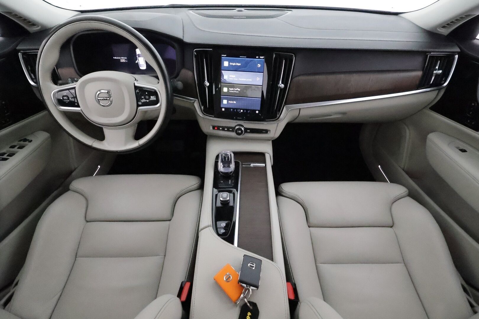 Volvo S90 2022 B5 AWD D-MHEV Business Inscription **Webasto / Koukku / ACC / H&K / Full-LED / P.kamera / Sporttinahat Muistilla** - 3,99 % KORKOTARJOUS TÄHÄN AUTOON - 1-om Suomi-auto / Kahdet Renkaat