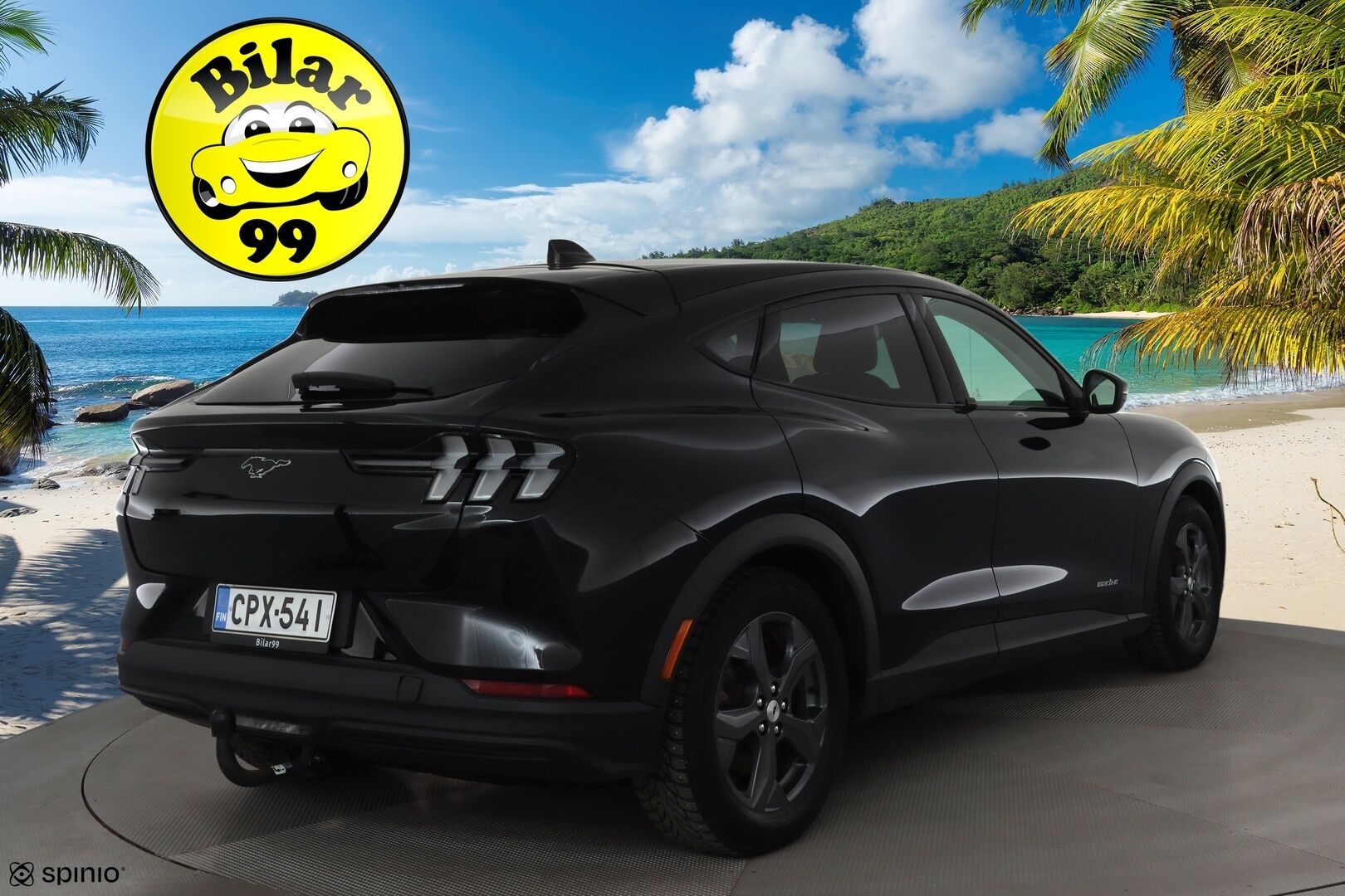 Ford Mustang Mach-E 2022 75kWh A1 RWD * ACC / LED / P.kamera / Nahkaverhoilu / Kaistavahti / Navi / Koukku * - 1-om Suomi-auto / Kahdet renkaat aluvanteilla