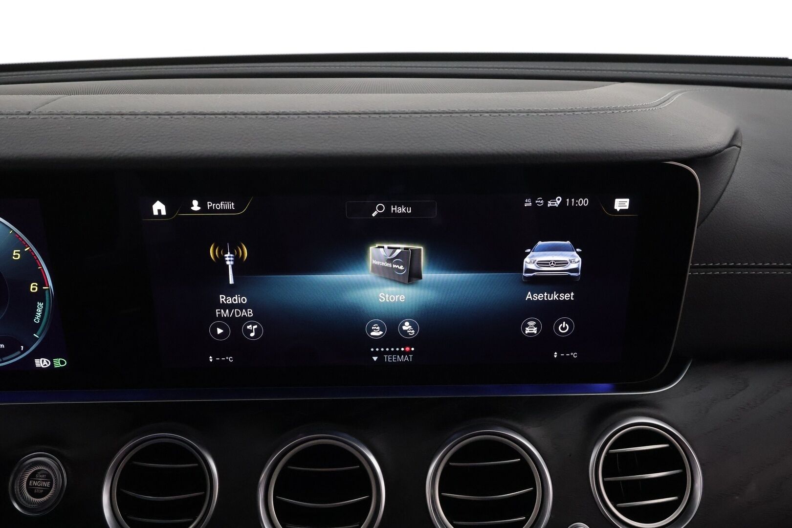 Mercedes-Benz E 2022 300 de 4MATIC T A AMG *Distronic+ / Comfort-penkit Muistilla / Burmester / 360° / Panorama / Koukku / Navi / Keyless* - Akku kuntotarkastettu / Suomi-auto / Kahdet vanteet / AMG / Night paketti