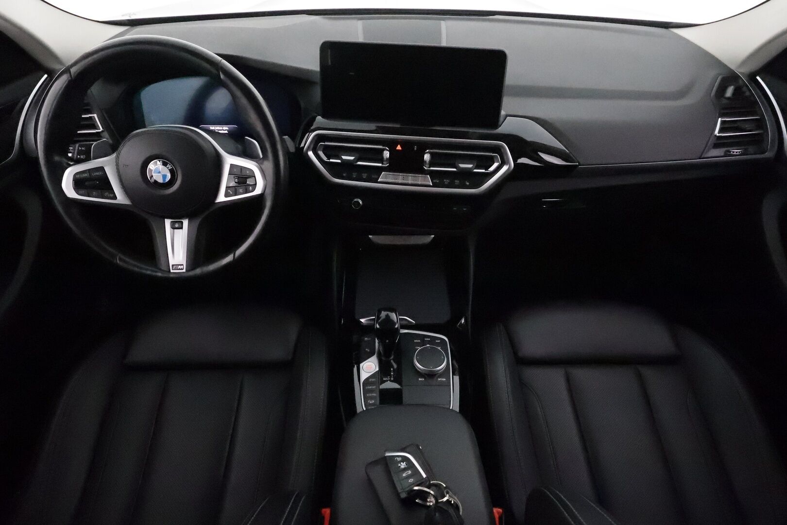 BMW X4 2022 G02 xDrive 20d A Business MHEV LCI *Webasto / Adapt.LED / Vakkari / Koukku / Sporttinahat / Navi / P.kamera* - Suomi-auto / Kahdet renkaat aluvanteilla