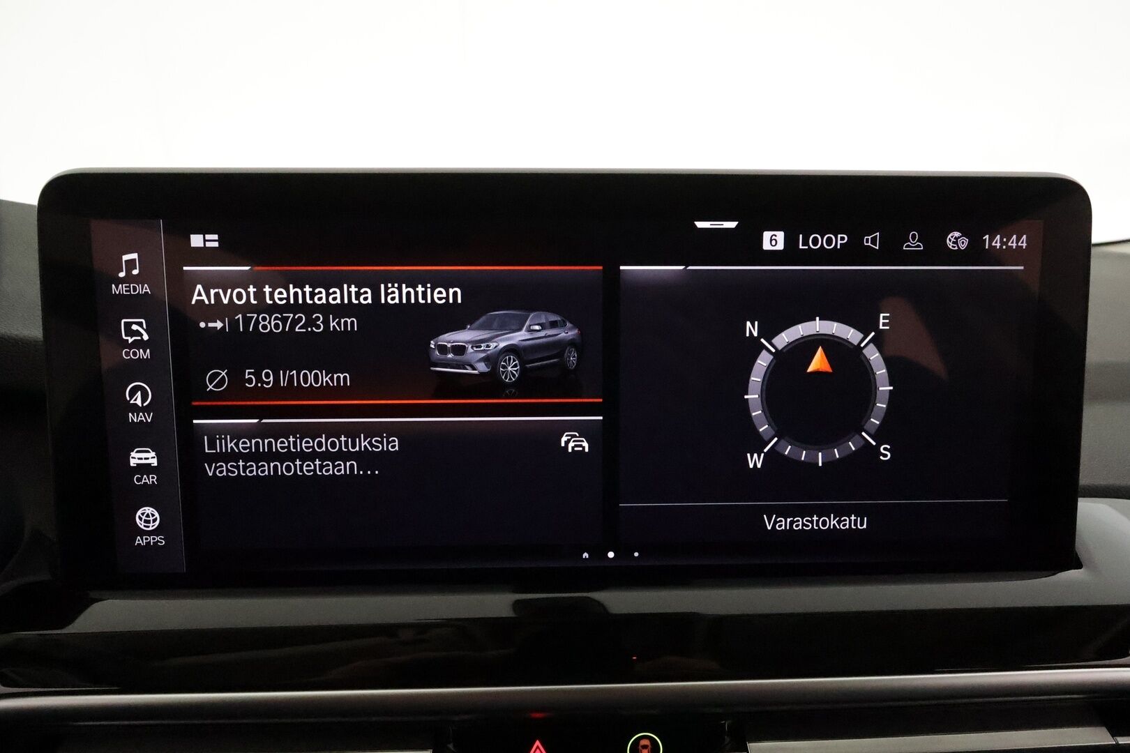 BMW X4 2022 G02 xDrive 20d A Business MHEV LCI *Webasto / Adapt.LED / Vakkari / Koukku / Sporttinahat / Navi / P.kamera* - Suomi-auto / Kahdet renkaat aluvanteilla