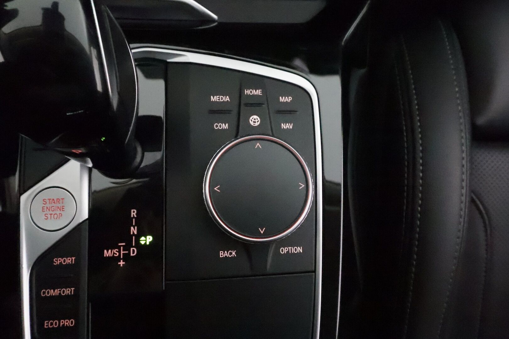 BMW X4 2022 G02 xDrive 20d A Business MHEV LCI * Webasto / Vetokoukku / Sporttinahat / Peruutuskamera / Navi / Adapt.LED - Suomi-auto / Kahdet renkaat aluvanteilla / Hyvin varusteltu / Juuri tullut Tampereelle! - HULLU BLACKWEEK KORKOTARJOUS 2,49%