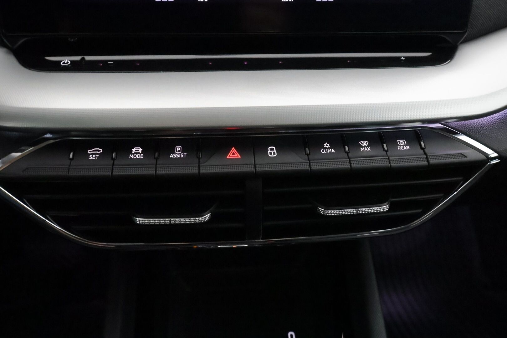 Skoda Octavia 2021 Combi 1,0 TSI Style eTEC DSG Autom. - | Webasto | ACC | Matrix-LED | P.Kamera | Kaistavahti | Navi | Keyless | Ratinlämmitys | Suomi-auto | Kahdet renkaat |