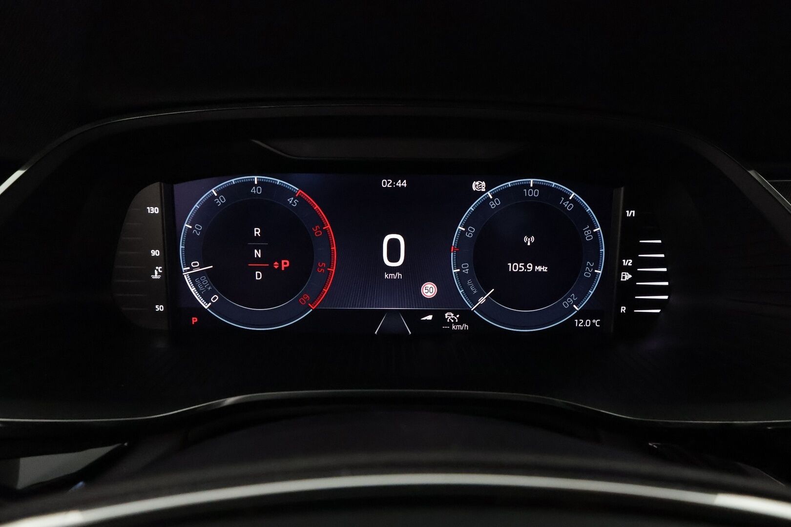 Skoda Octavia 2022 Combi 2.0 TDI 150 4x4 Style DSG Autom. - 1.Om Suomi-auto / Ilmastoidut&Hierovat muistipenkit / Canton / Webasto / Matrix-LED / Adapt. Vakkari / KeylessGo 