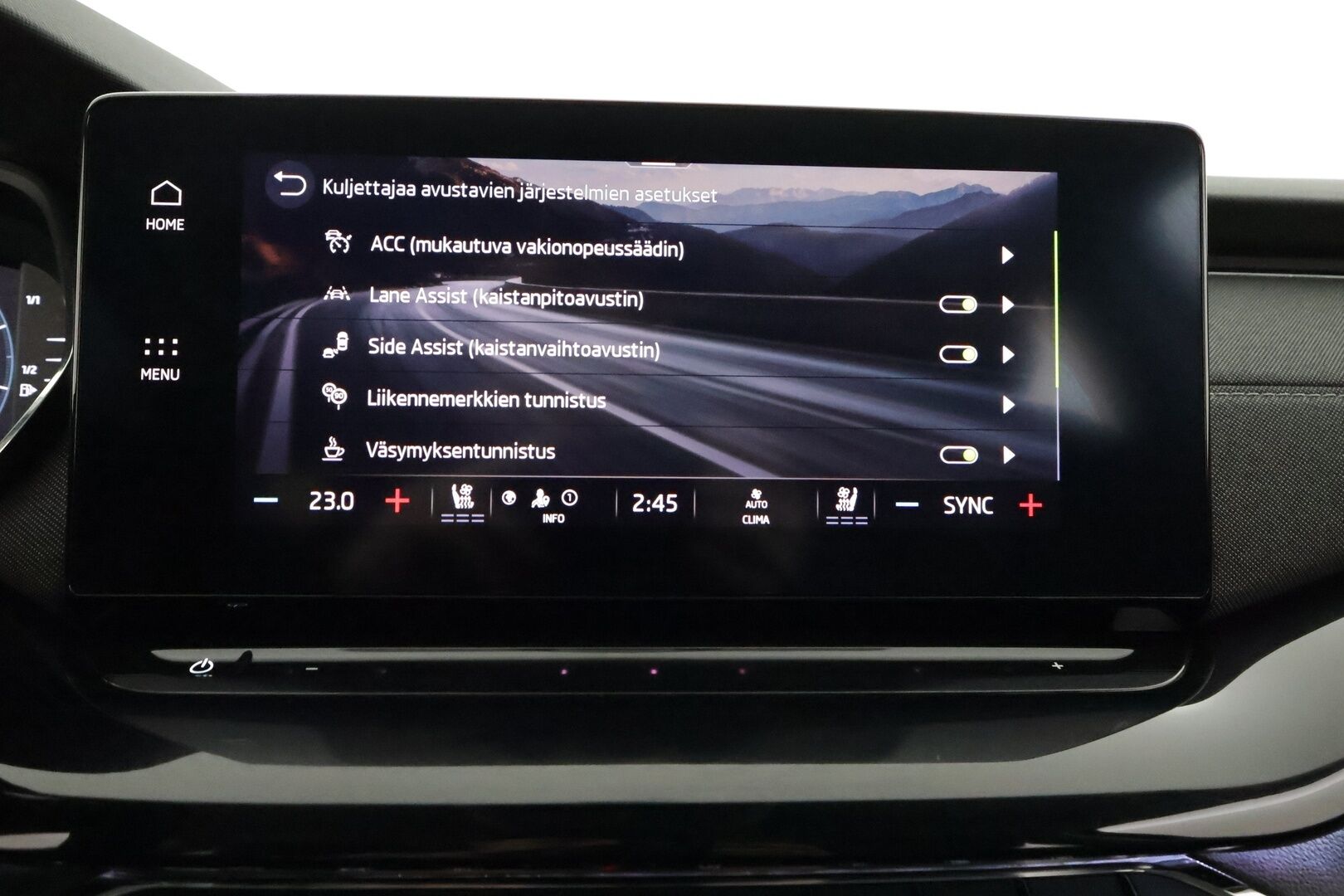 Skoda Octavia 2022 Combi 2.0 TDI 150 4x4 Style DSG Autom. - 1.Om Suomi-auto / Ilmastoidut&Hierovat muistipenkit / Canton / Webasto / Matrix-LED / Adapt. Vakkari / KeylessGo 
