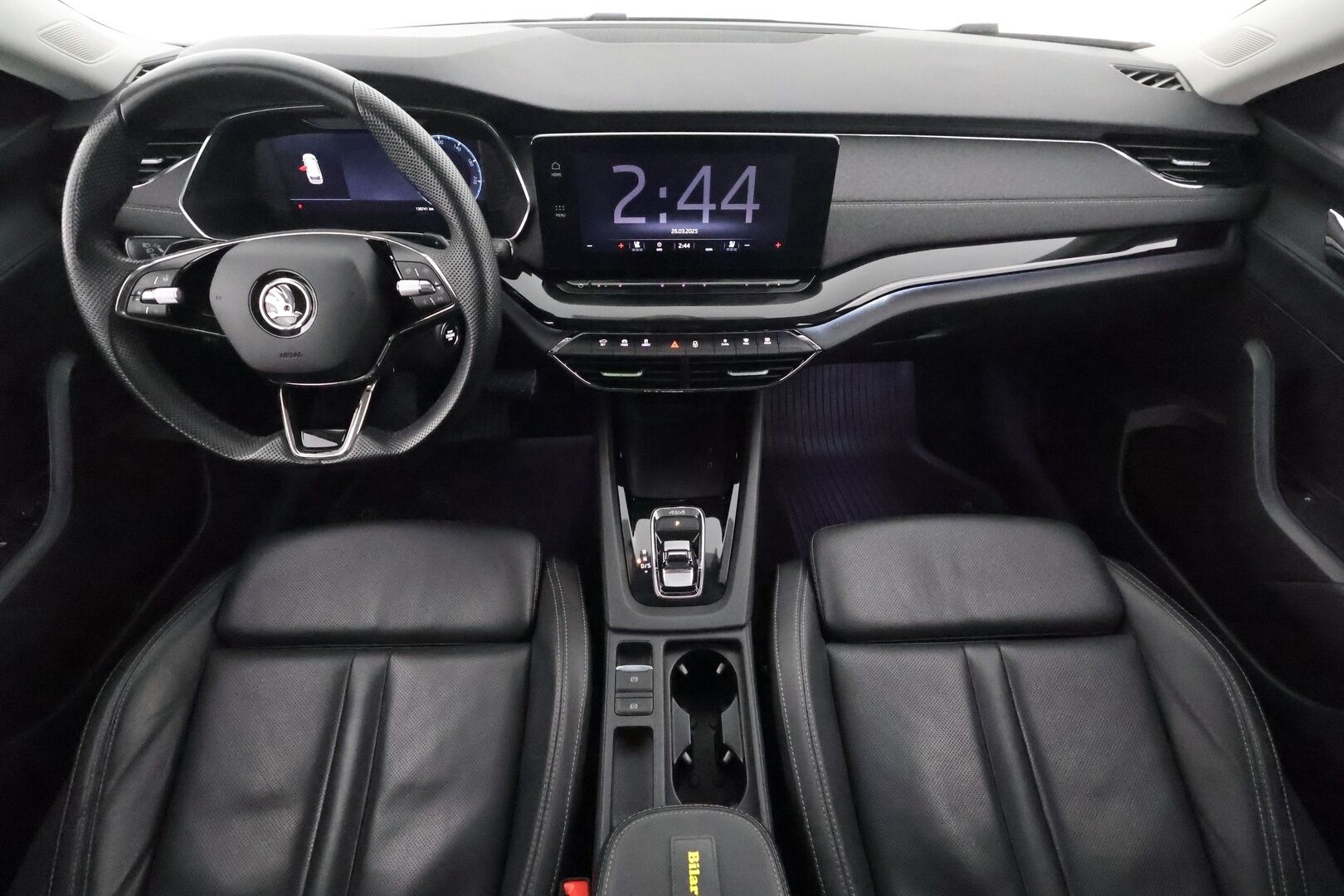 Skoda Octavia 2022 Combi 2.0 TDI 150 4x4 Style DSG Autom. - 1.Om Suomi-auto / Ilmastoidut&Hierovat muistipenkit / Canton / Webasto / Matrix-LED / Adapt. Vakkari / KeylessGo 