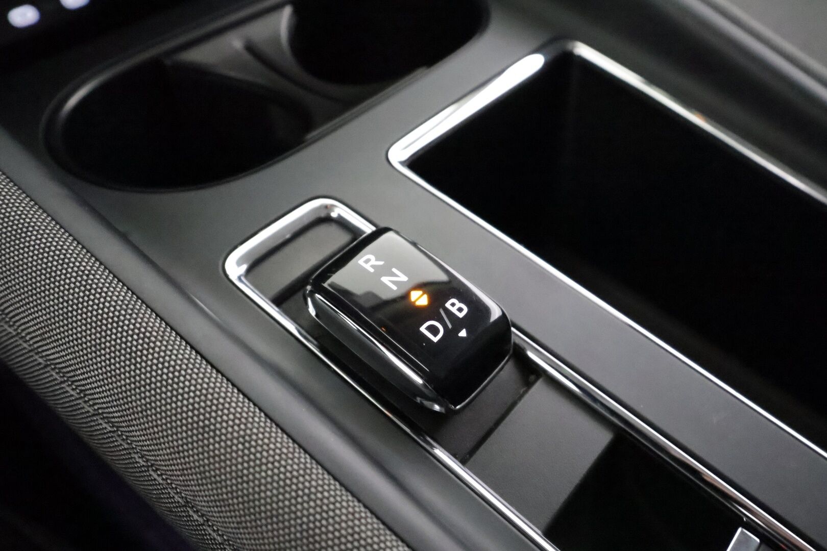 Skoda Enyaq 2022 60 iV * ILP / ACC / Matrix-LED / P.kamera / Muistipenkki / Navi / Kaistavahti / Keyless * - 1-om Suomi-auto / Kahdet renkaat