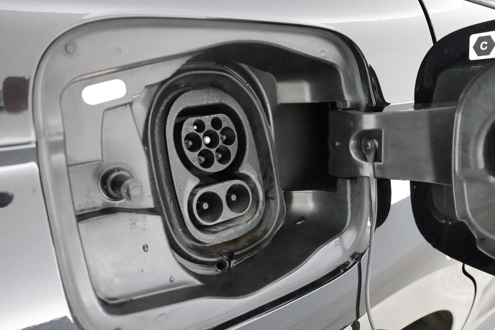 Skoda Enyaq 2022 60 iV * ILP / ACC / Matrix-LED / P.kamera / Muistipenkki / Navi / Kaistavahti / Keyless * - 1-om Suomi-auto / Kahdet renkaat