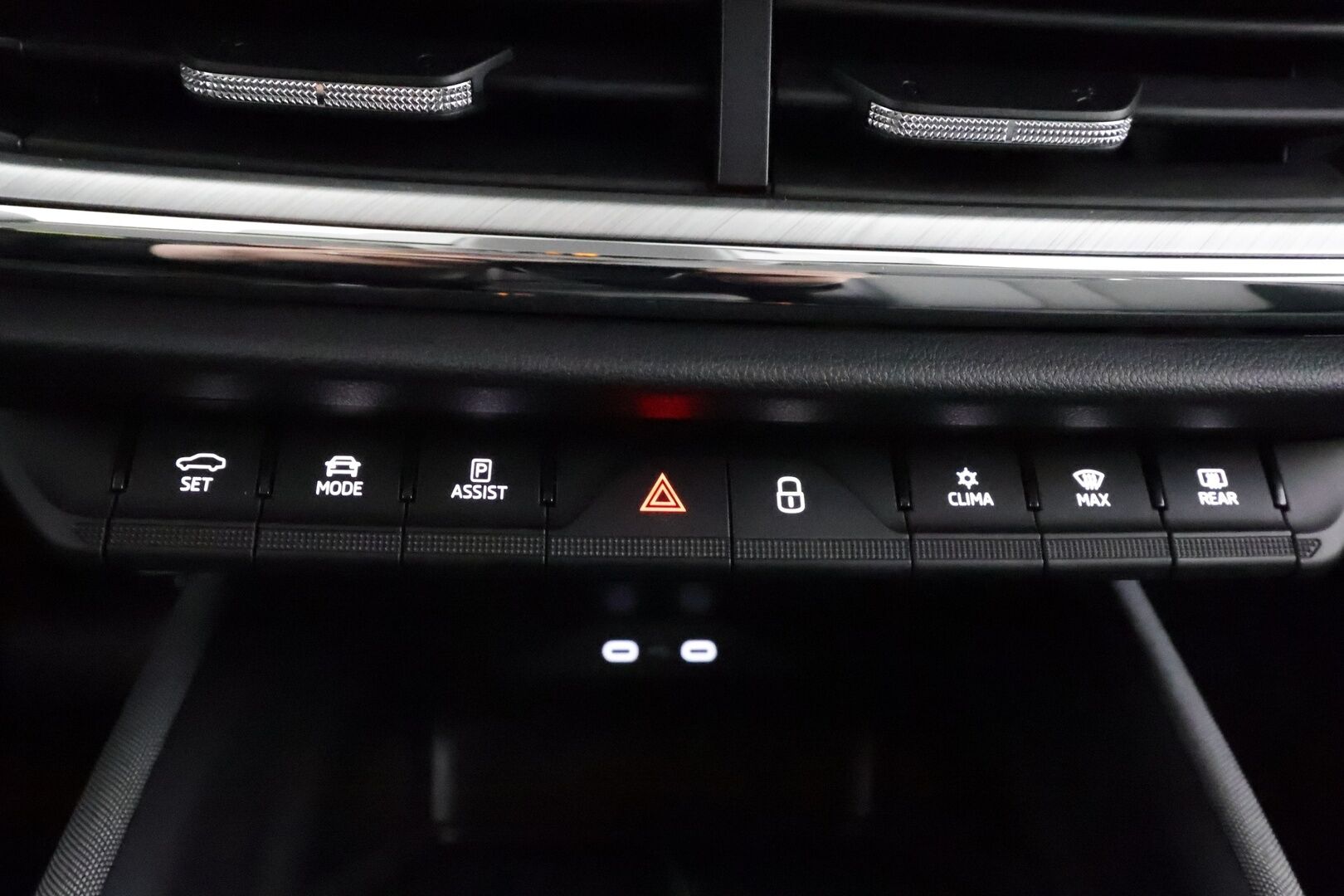 Skoda Enyaq 2022 60 iV * ILP / ACC / Matrix-LED / P.kamera / Muistipenkki / Navi / Kaistavahti / Keyless * - 1-om Suomi-auto / Kahdet renkaat
