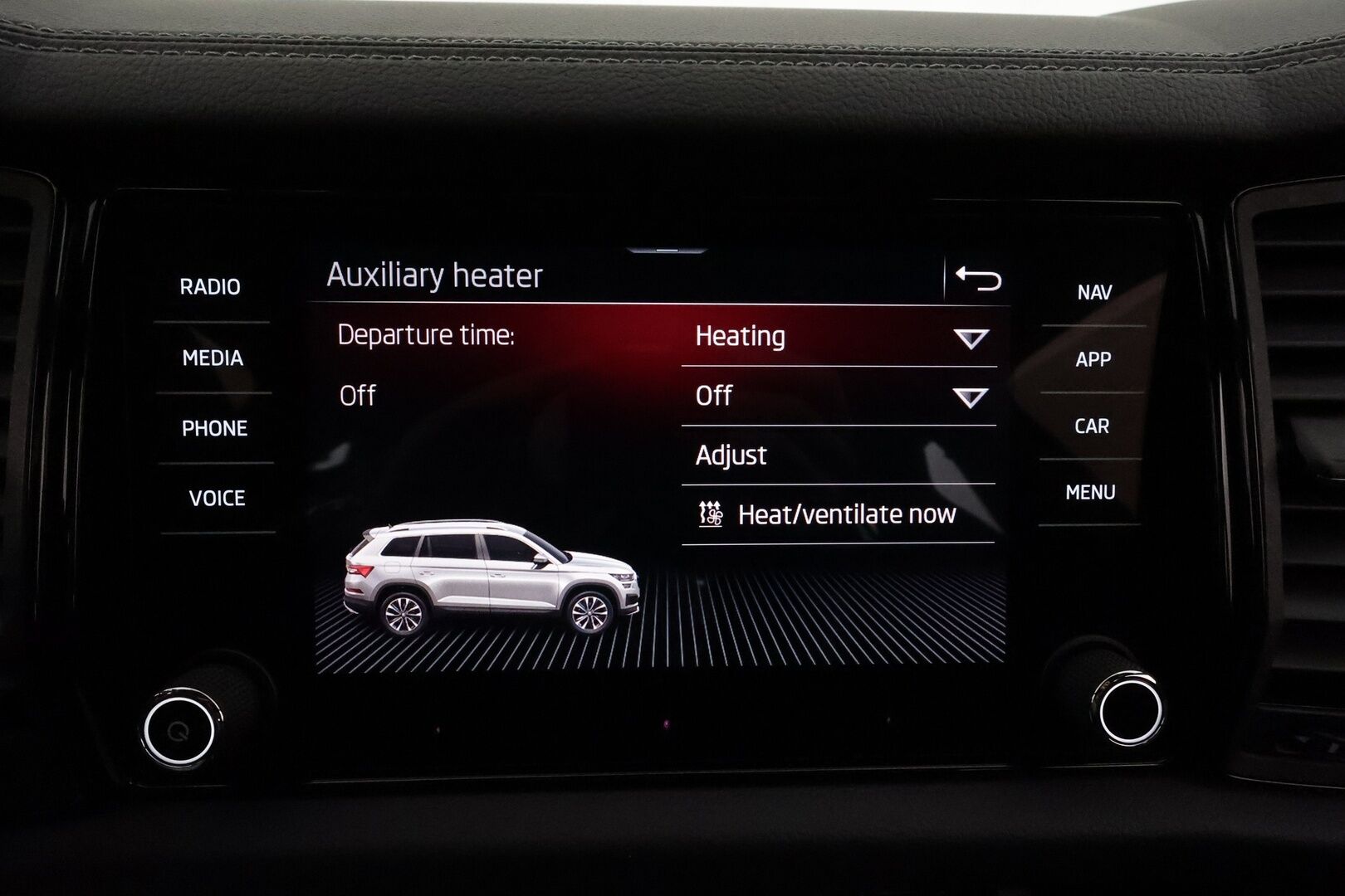 Skoda Kodiaq 2022 1.5 TSI ACT SportLine DSG **ACC / 360° / Muistipenkki / Canton / Webasto / Matrix LED / Sporttipenkit** - Suomi-auto / Kahdet renkaat aluvanteilla