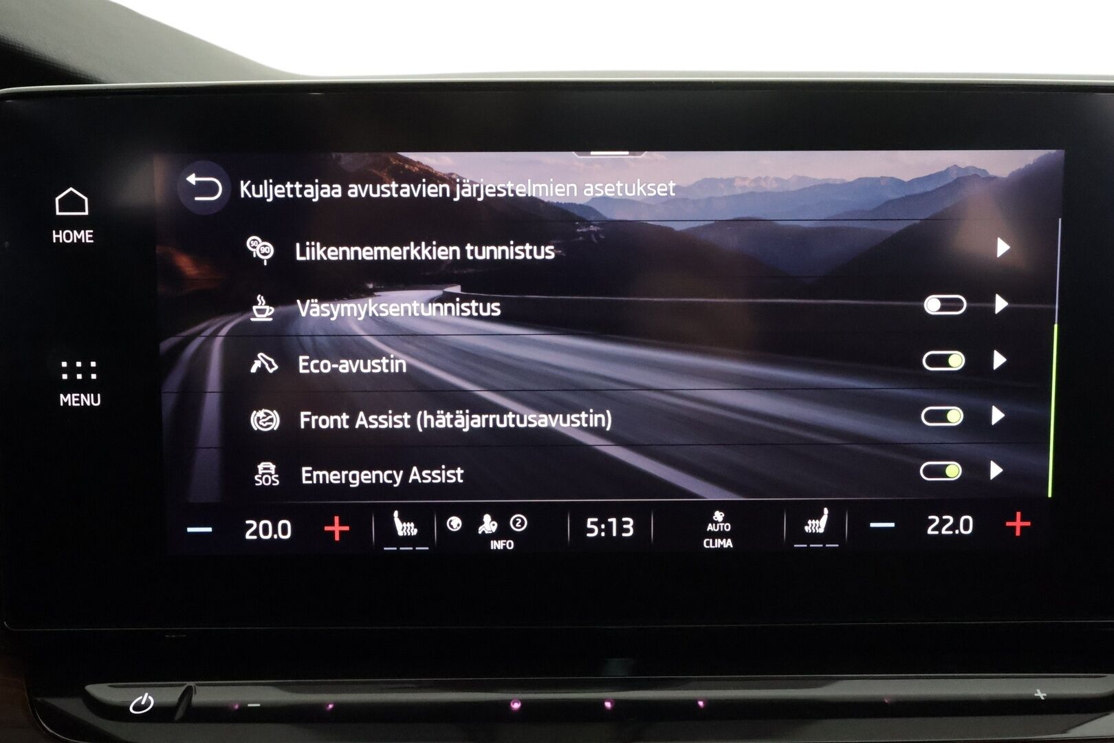 Skoda Octavia 2022 Combi 2.0 TDI 150 4x4 Scout DSG  *Acc / Webasto / Panorama / Matrix LED / P.Kamera / Keyless / Navi * - 1.om Suomi auto / Kahdet renkaat - HULLUT JOULUT KORKOTARJOUS 2,49% 