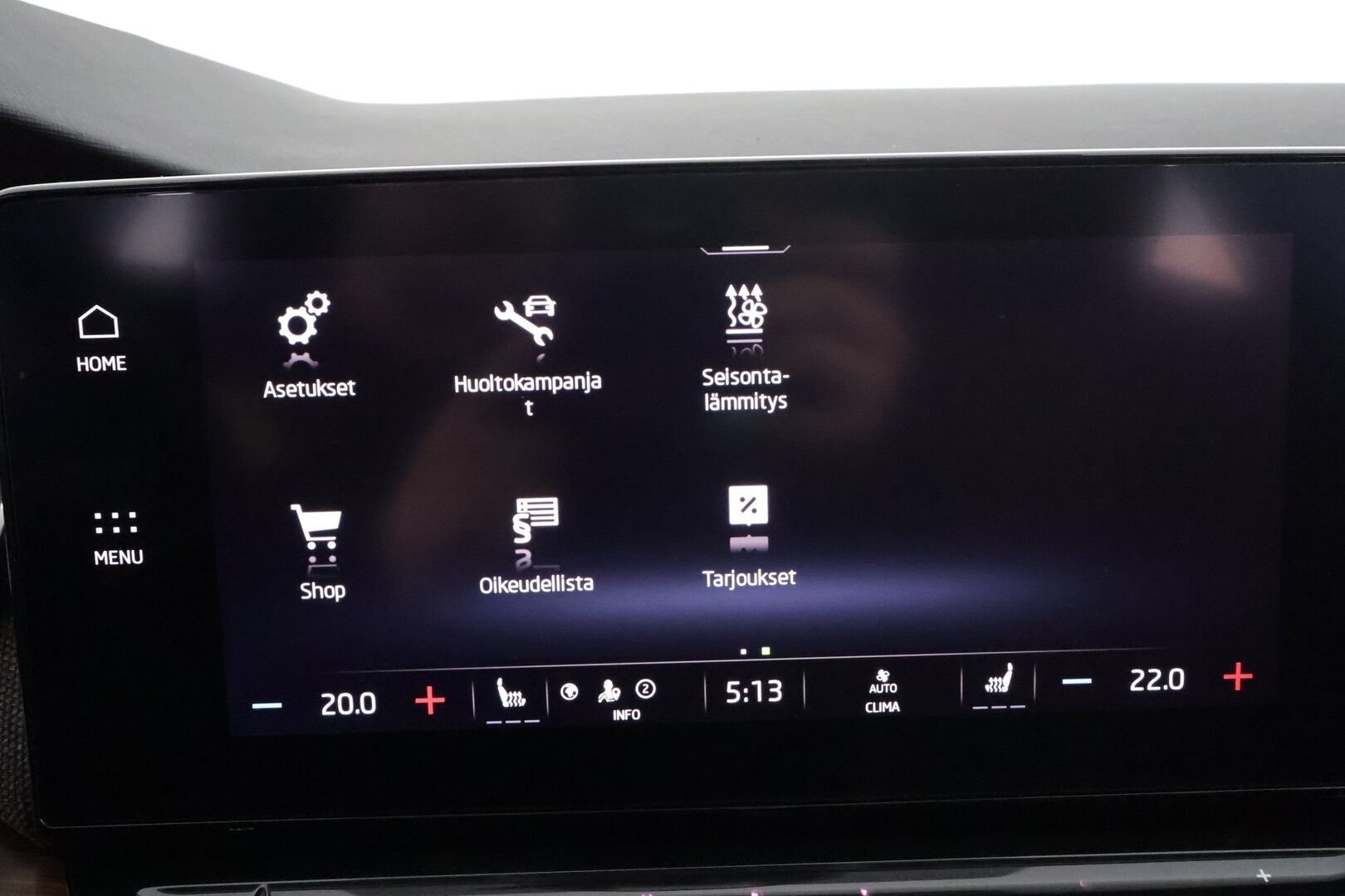 Skoda Octavia 2022 Combi 2.0 TDI 150 4x4 Scout DSG  *Acc / Webasto / Panorama / Matrix LED / P.Kamera / Keyless / Navi * - 1.om Suomi auto / Kahdet renkaat - HULLUT JOULUT KORKOTARJOUS 2,49% 