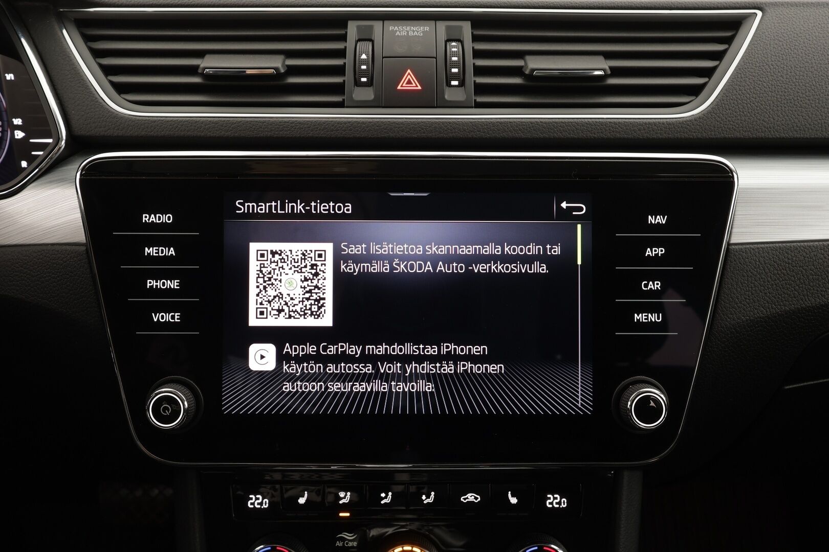 Skoda Superb 2021 Combi 2,0 TDI 150 Ambition DSG * ACC / P.kamera / LED / Digimittaristo / KeylessGo / Sähköluukku * - 1.Om Suomi-auto / Kahdet renkaat aluvanteilla