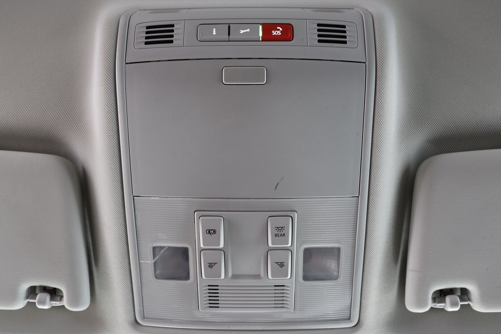 Skoda Superb 2021 Combi 2,0 TDI 150 Ambition DSG * ACC / P.kamera / LED / Digimittaristo / KeylessGo / Sähköluukku * - 1.Om Suomi-auto / Kahdet renkaat aluvanteilla