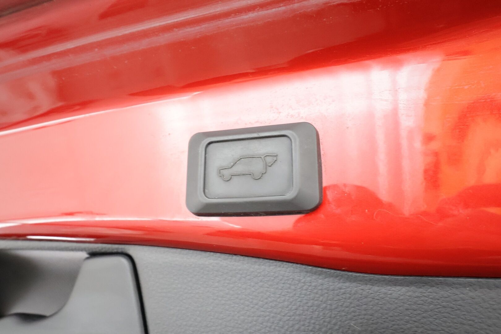 Toyota RAV4 Plug-in 2022 Hybrid 2,5 AWD-i Premium * HUD / JBL / ACC / LED / P.Kamera / Ilmastoitu Muistipenkki / Navi / Koukku / Keyless * - 1-om Suomi-auto / Kahdet renkaat aluvanteilla / Merkkihuollot - HULLUT AVAJAISHULINAT KORKOTARJOUS 3,29 %