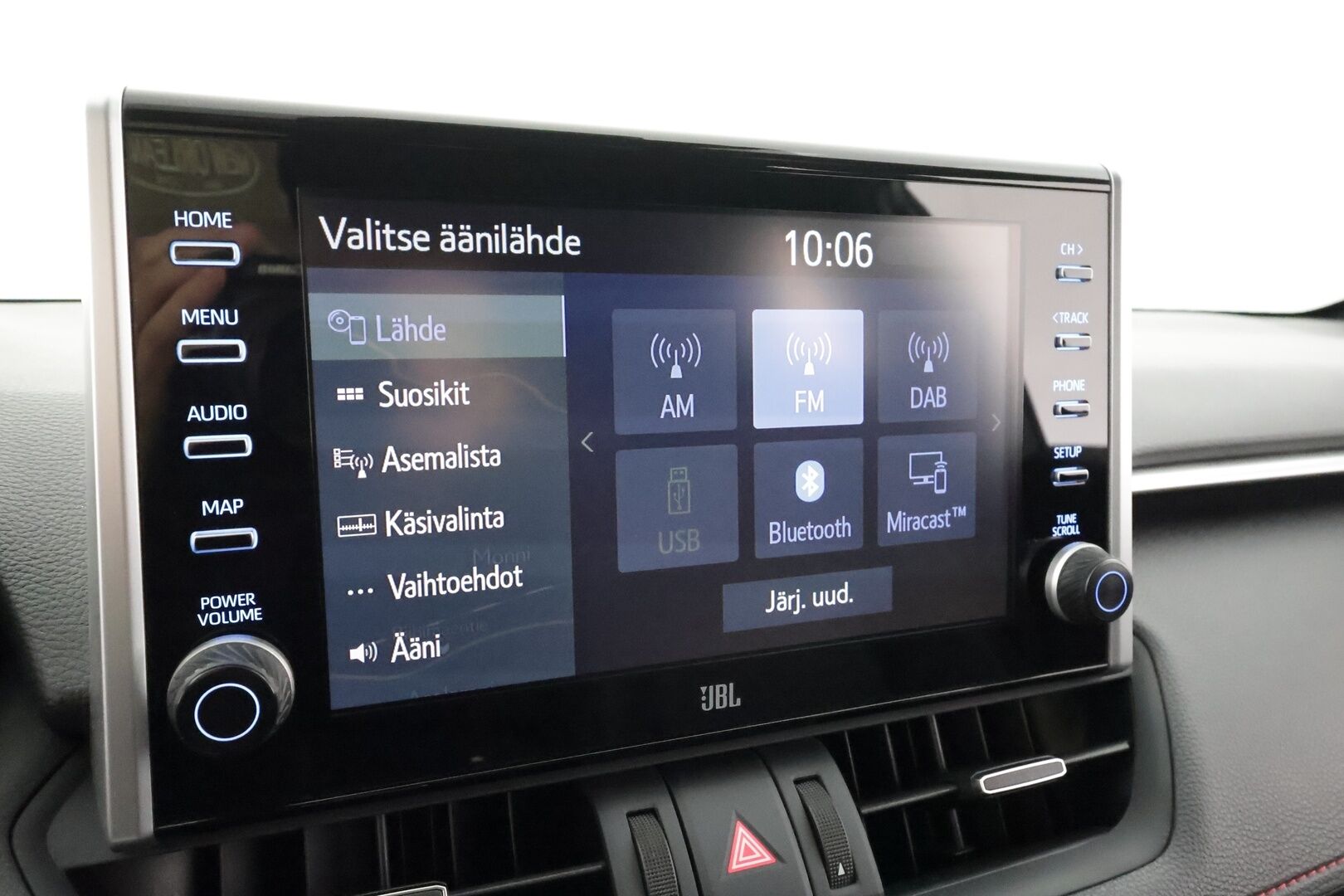 Toyota RAV4 Plug-in 2022 Hybrid 2,5 AWD-i Premium * HUD / JBL / ACC / LED / P.Kamera / Ilmastoitu Muistipenkki / Navi / Koukku / Keyless * - 1-om Suomi-auto / Kahdet renkaat aluvanteilla / Merkkihuollot