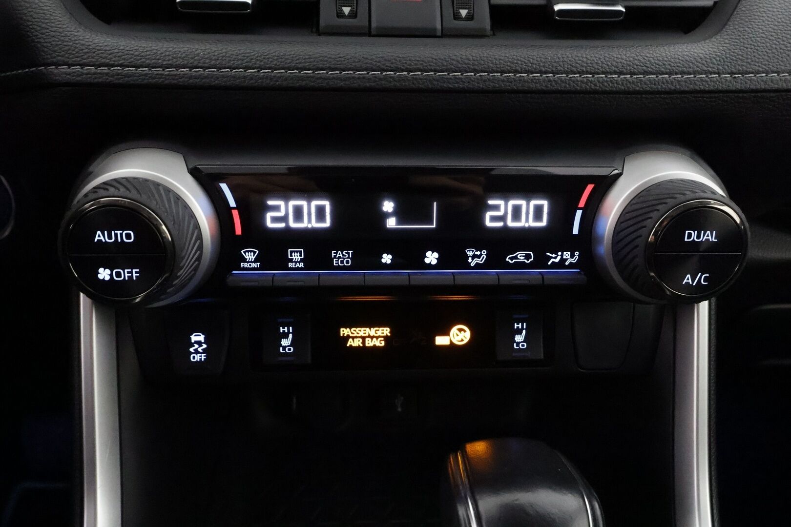 Toyota RAV4 2022 2,5 Hybrid Business Edition - | ACC | Koukku | LED | P.kamera ja tutkat | LTA | PCS | RSA | Navi | Apple & Android | Lämm. ratti | Lämm. tuulilasi | Merkkihuollettu | 2x renkaat aluin |