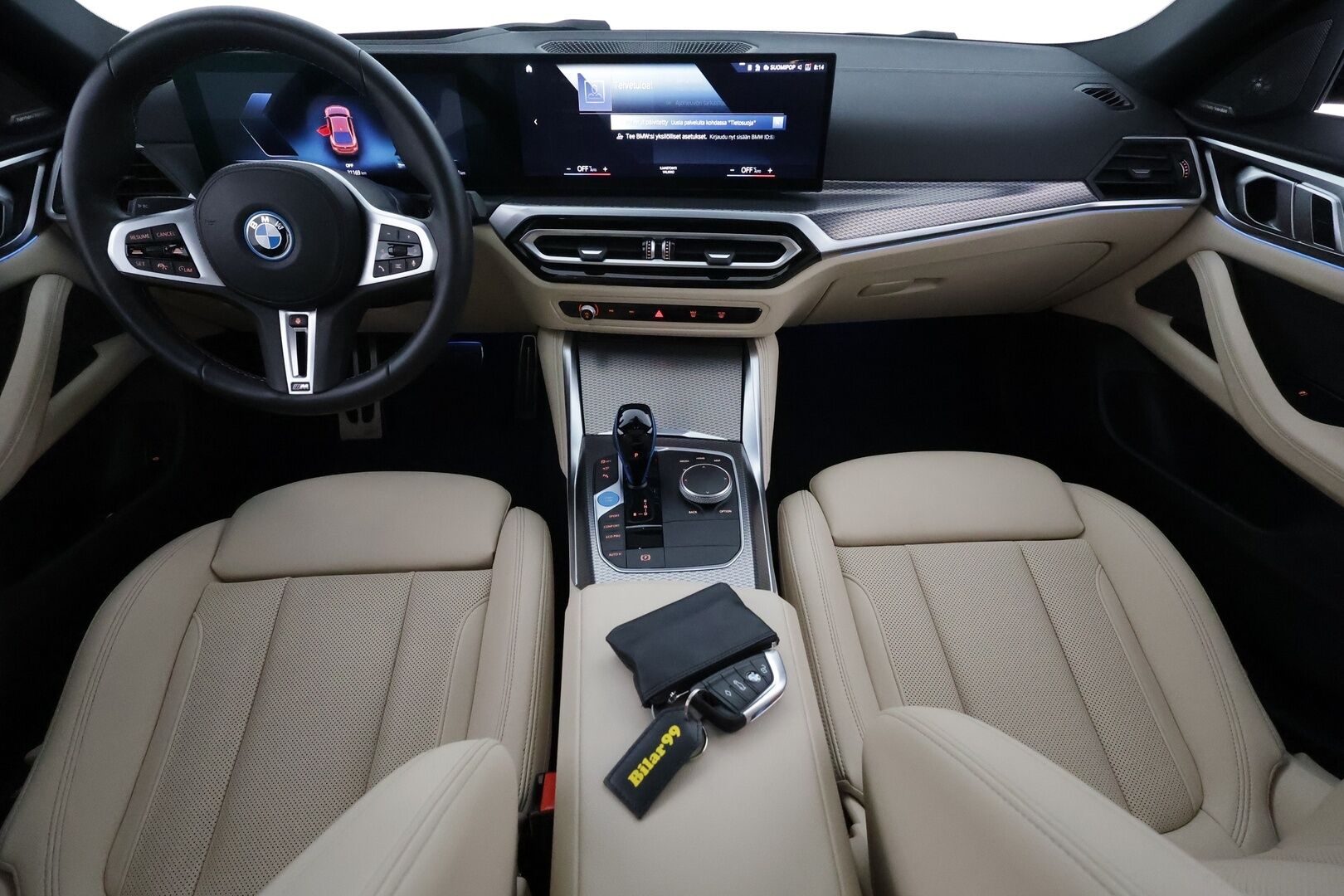 BMW I4 M50 2022 Fully Charged **Adapt. vakkari / H&K / Laser LED / HUD / Kattoluukku / 360 Kamera / Vaaleat sporttinahat** - 2,99 % KORKOTARJOUS TÄHÄN AUTOON - Sunset Orange / 1-om. Suomi-auto / Akku kuntotarkistettu! / Kahdet renkaat