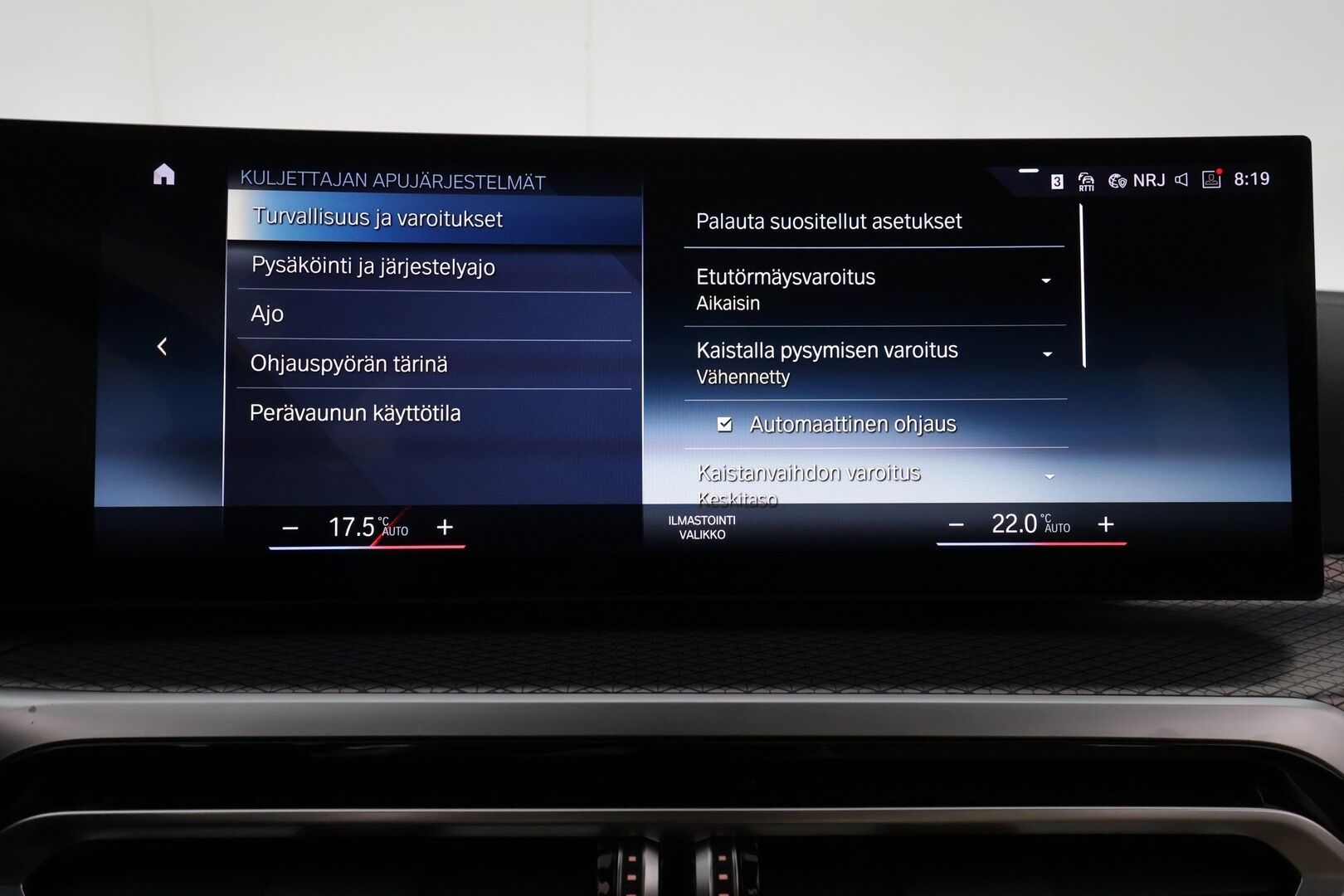 BMW I4 M50 2022 Fully Charged **Adapt. vakkari / H&K / Laser LED / HUD / Kattoluukku / 360 Kamera / Vaaleat sporttinahat** - 2,99 % KORKOTARJOUS TÄHÄN AUTOON - Sunset Orange / 1-om. Suomi-auto / Akku kuntotarkistettu! / Kahdet renkaat