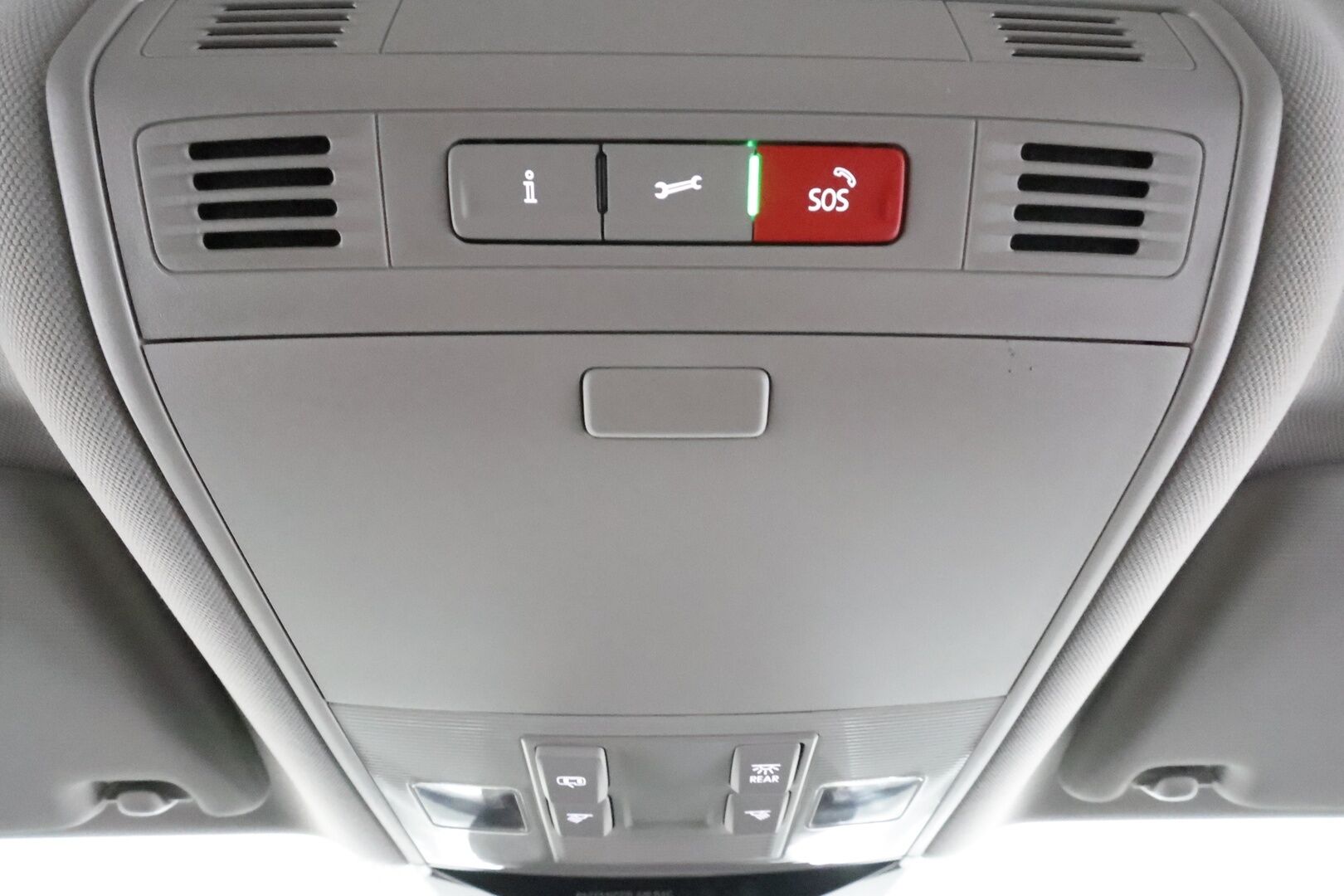 Volkswagen Passat 2022 Variant Comfort Business 2,0 TDI EVO SCR 110 kW DSG * ACC / Webasto / IQ-Light / P.tutkat / Apple&Android * - 1.Om Suomi-auto / Merkkihuollettu / Kahdet Renkaat