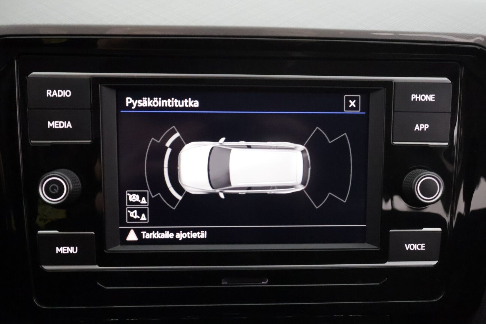 Volkswagen Passat 2022 Variant Comfort Business 2,0 TDI EVO SCR 110 kW DSG * ACC / Webasto / IQ-Light / P.tutkat / Apple&Android * - 1.Om Suomi-auto / Merkkihuollettu / Kahdet Renkaat