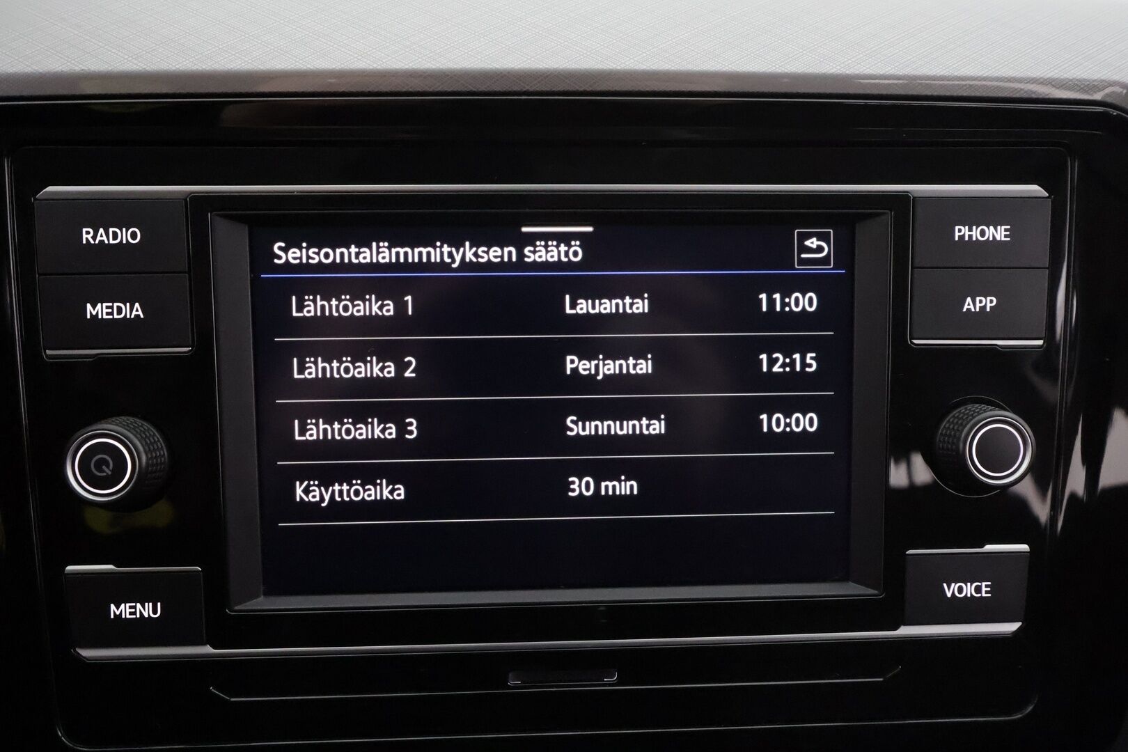 Volkswagen Passat 2022 Variant Comfort Business 2,0 TDI EVO SCR 110 kW DSG * ACC / Webasto / IQ-Light / P.tutkat / Apple&Android * - 1.Om Suomi-auto / Merkkihuollettu / Kahdet Renkaat - HULLUT AVAJAISHULINAT KORKOTARJOUS 3,29 %