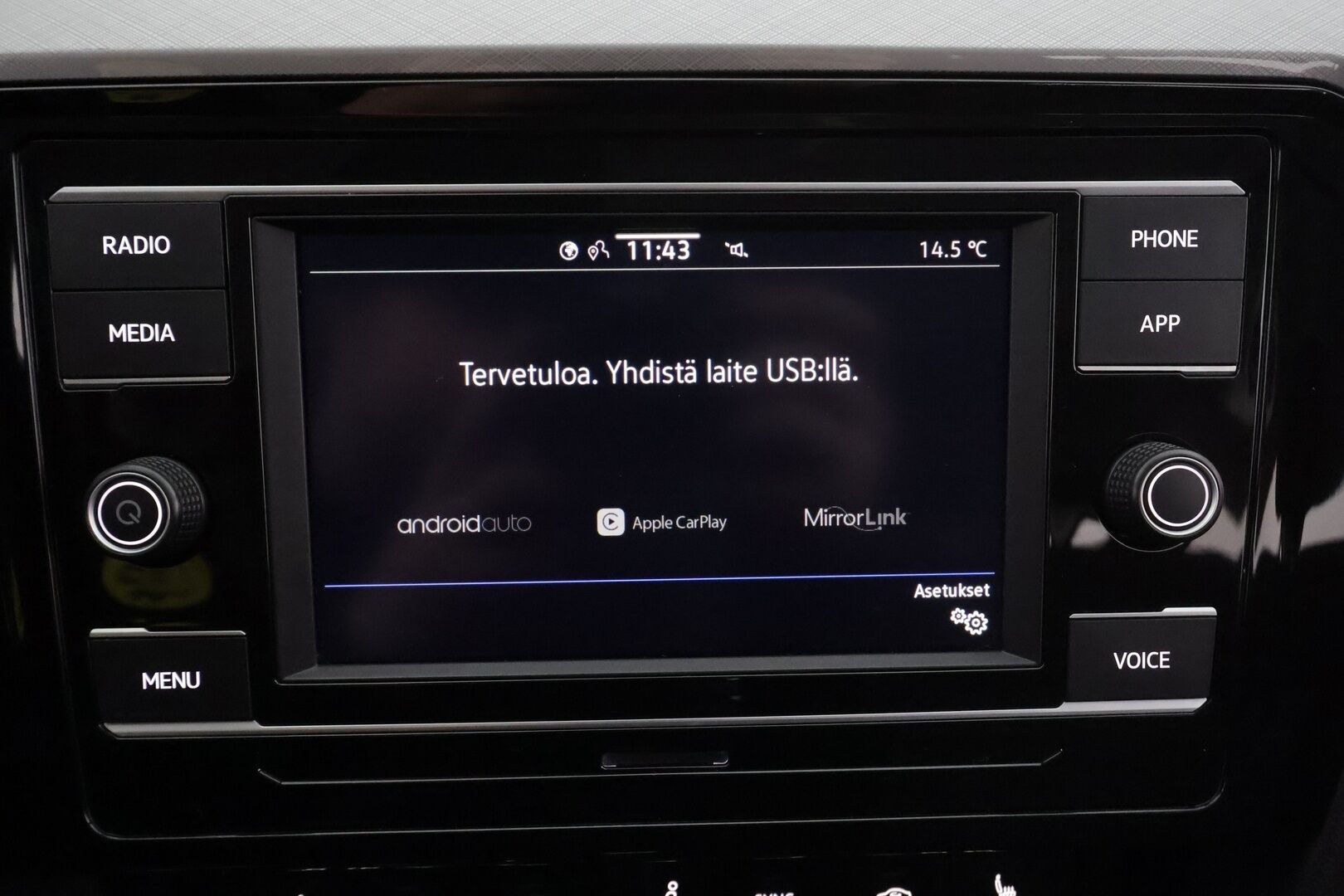 Volkswagen Passat 2022 Variant Comfort Business 2,0 TDI EVO SCR 110 kW DSG * ACC / Webasto / IQ-Light / P.tutkat / Apple&Android * - 1.Om Suomi-auto / Merkkihuollettu / Kahdet Renkaat